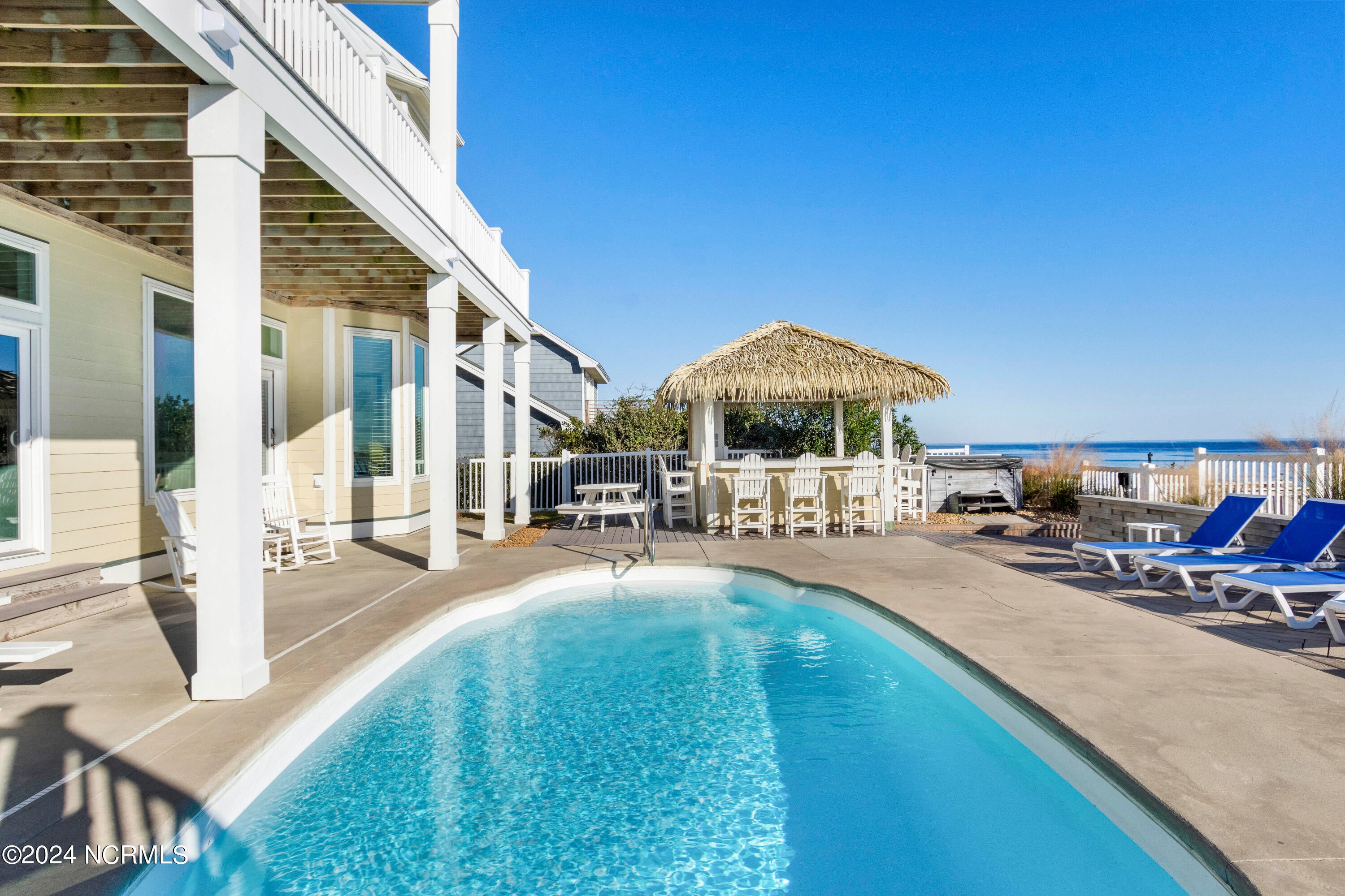 Emerald Isle, North Carolina, 28594, United States, 11 Bedrooms Bedrooms, ,11 BathroomsBathrooms,Residential,Active,1993662