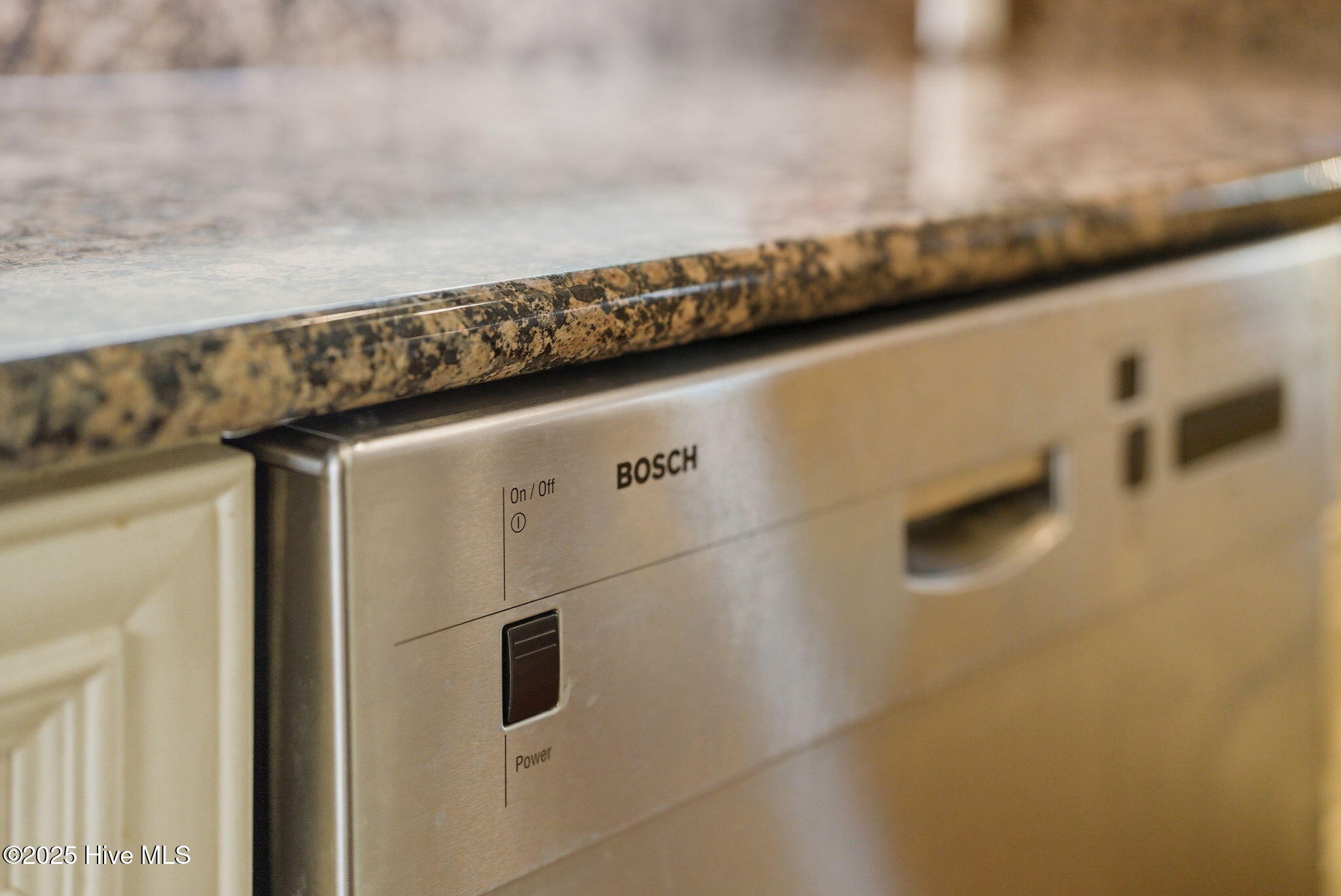 Durham, North Carolina, 27705, United States, 5 Bedrooms Bedrooms, ,5 BathroomsBathrooms,Residential,Active,1997609