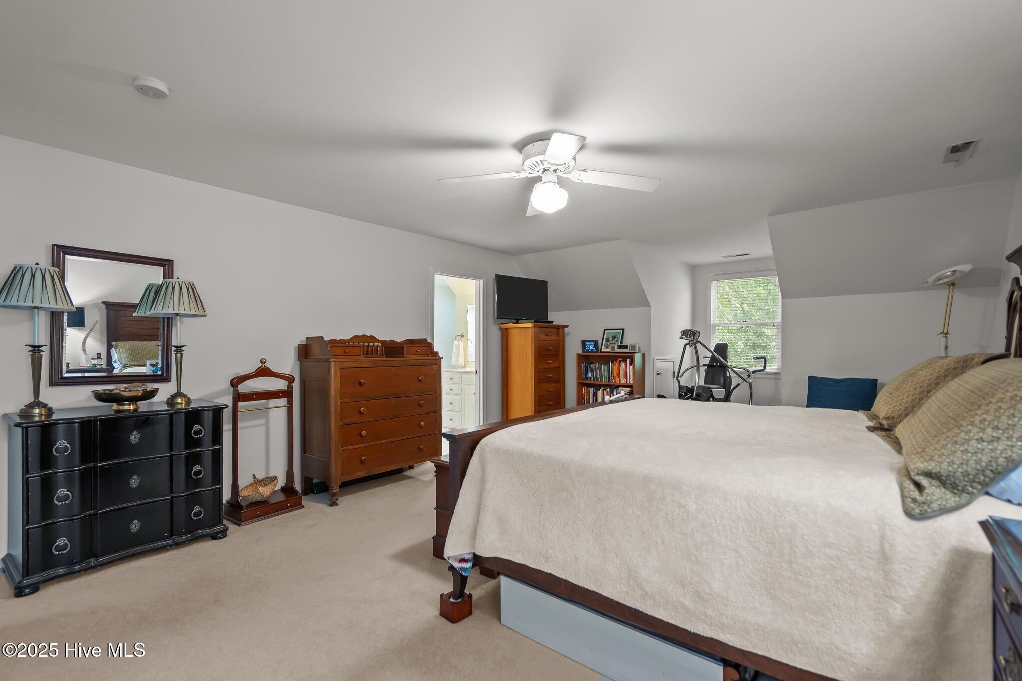 Wilmington, North Carolina, 28409, United States, 4 Bedrooms Bedrooms, ,4 BathroomsBathrooms,Residential,Active,1820493