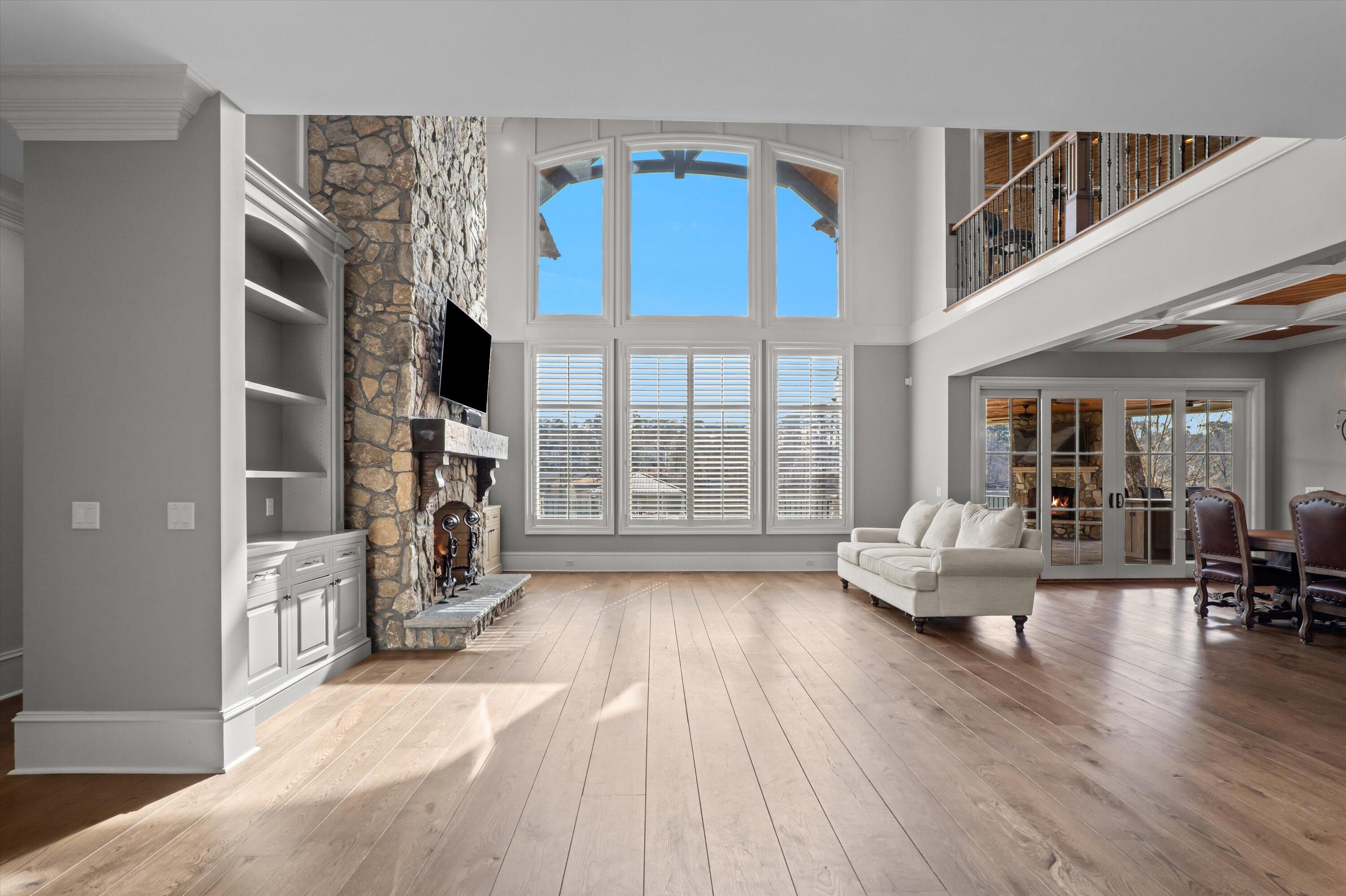 Clarks Hill, South Carolina, 29821, United States, 4 Bedrooms Bedrooms, ,7 BathroomsBathrooms,Residential,Active,2010209