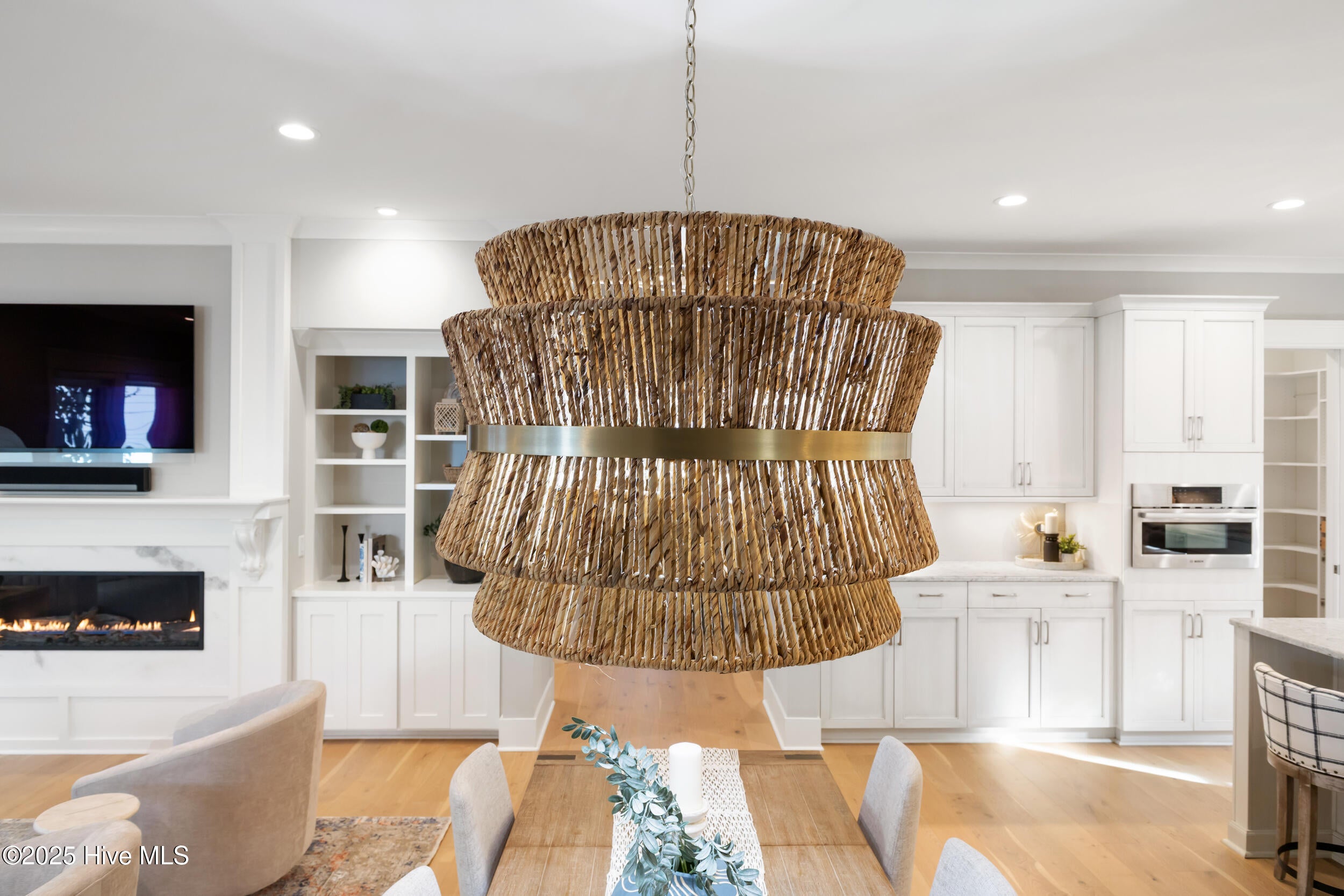 Carolina Beach, North Carolina, 28428, United States, 5 Bedrooms Bedrooms, ,4 BathroomsBathrooms,Residential,Active,1970929