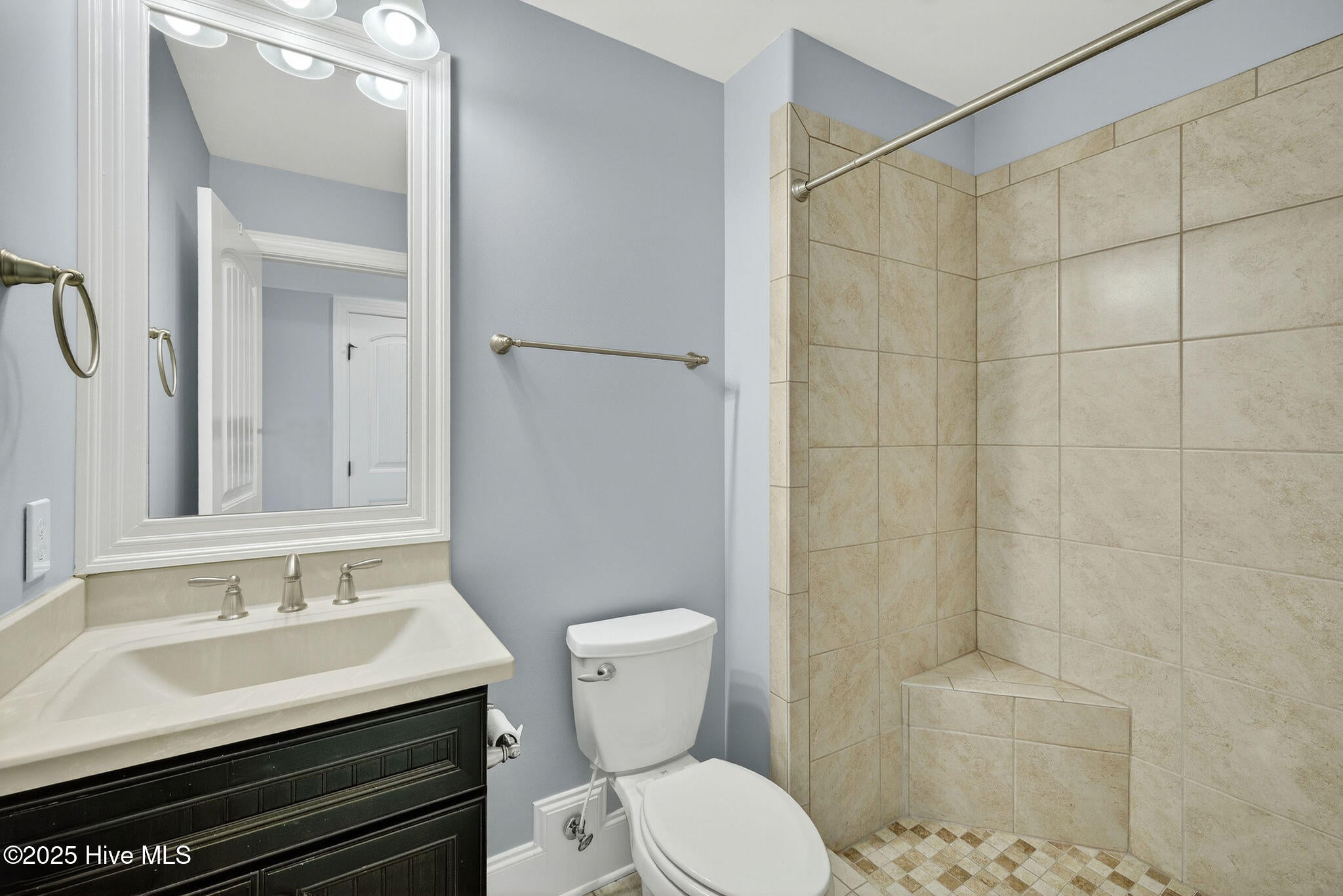 Wilmington, North Carolina, 28409, United States, 4 Bedrooms Bedrooms, ,5 BathroomsBathrooms,Residential,Active,1993650