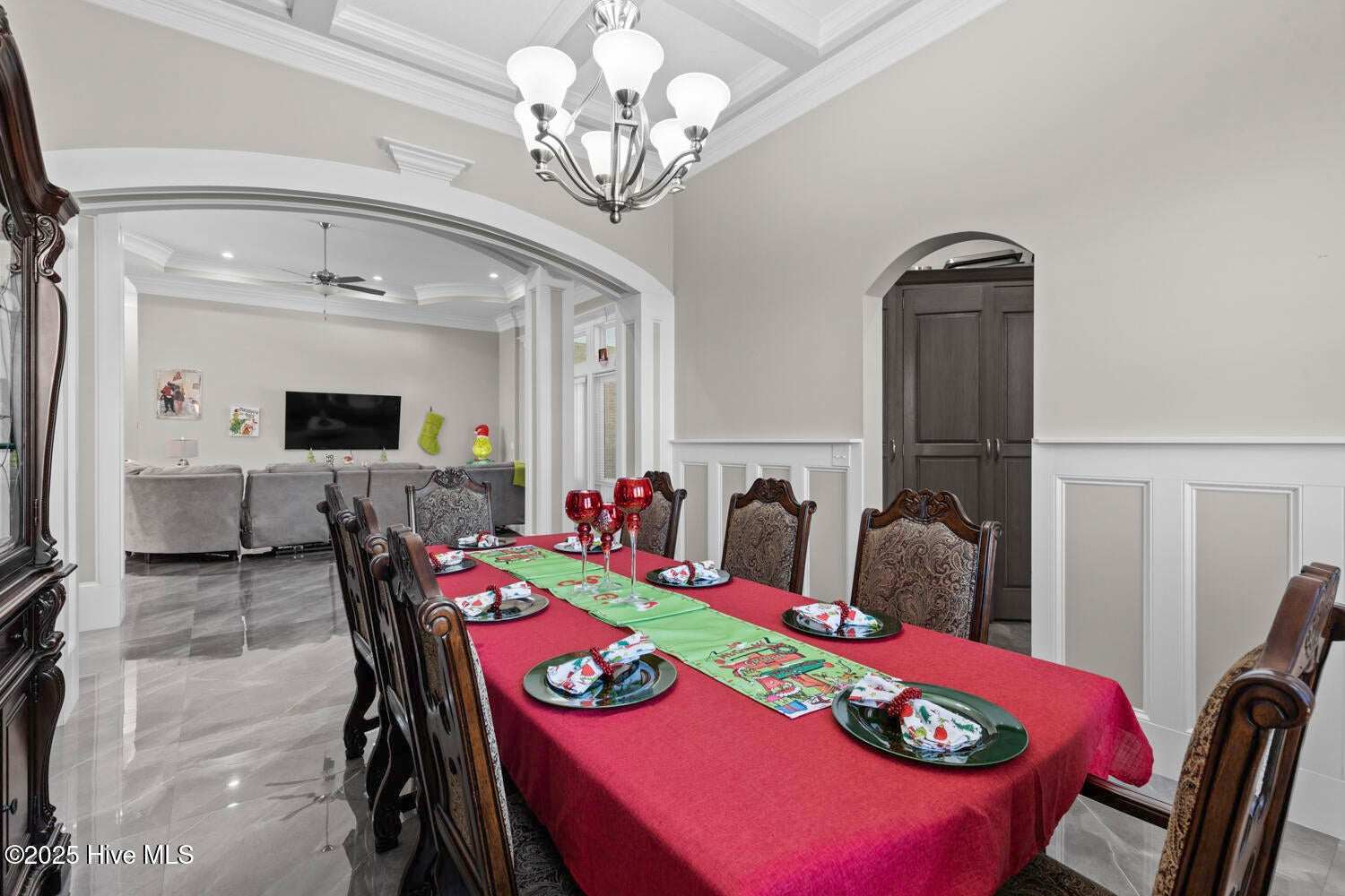 Jacksonville, North Carolina, 28540, United States, 5 Bedrooms Bedrooms, ,6 BathroomsBathrooms,Residential,Active,2006803