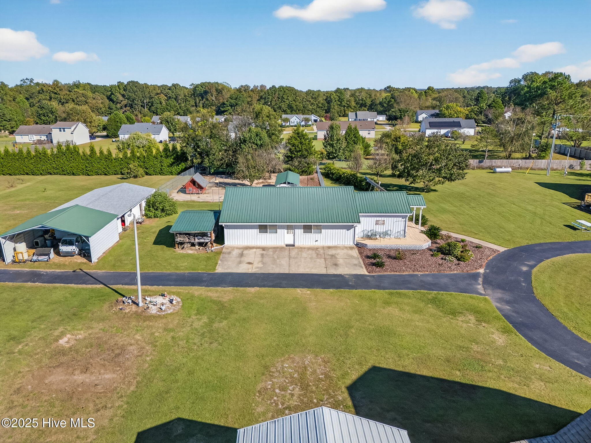 Benson, North Carolina, 27504, United States, 3 Bedrooms Bedrooms, ,3 BathroomsBathrooms,Residential,Active,2043414