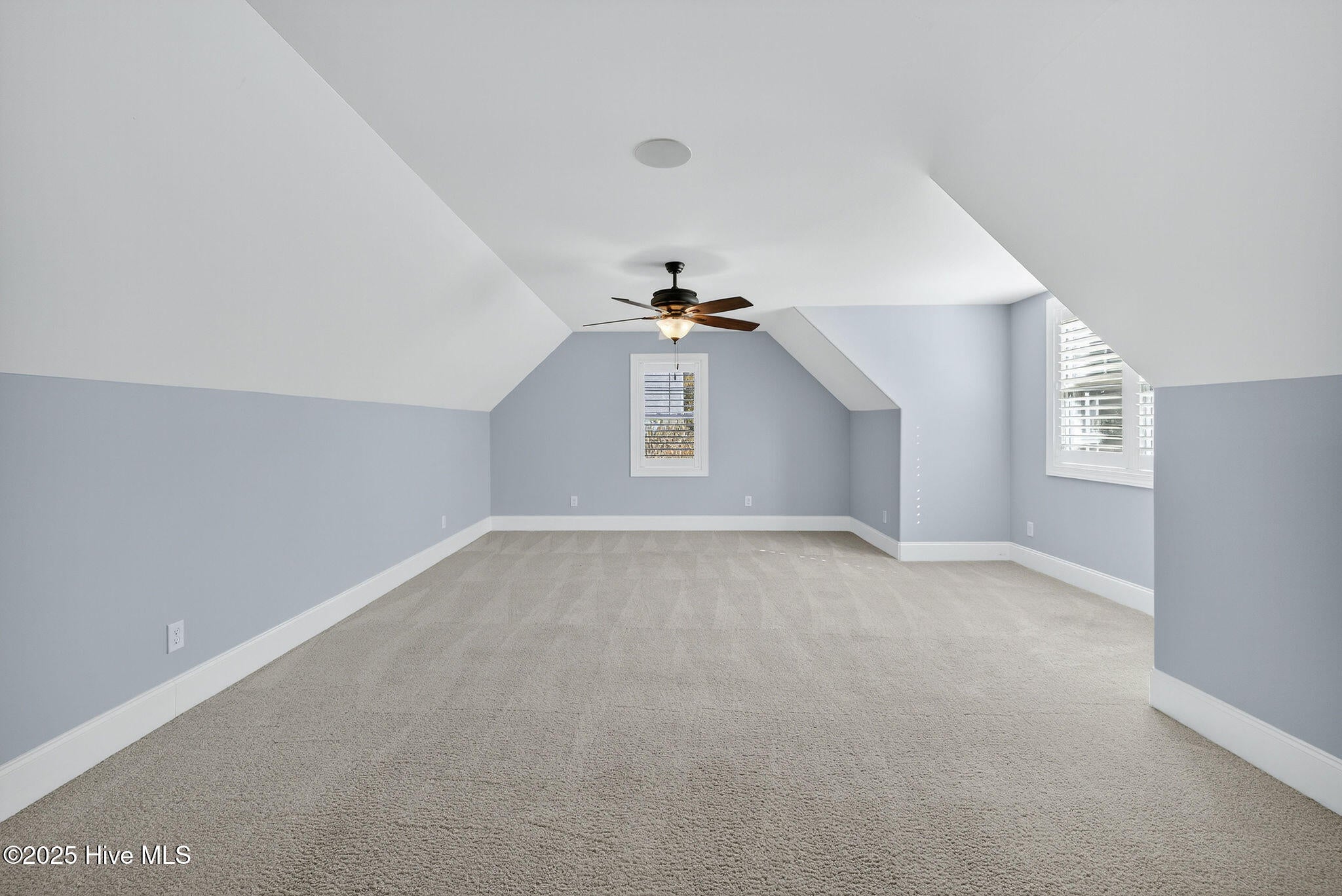 Wilmington, North Carolina, 28409, United States, 4 Bedrooms Bedrooms, ,5 BathroomsBathrooms,Residential,Active,1993650