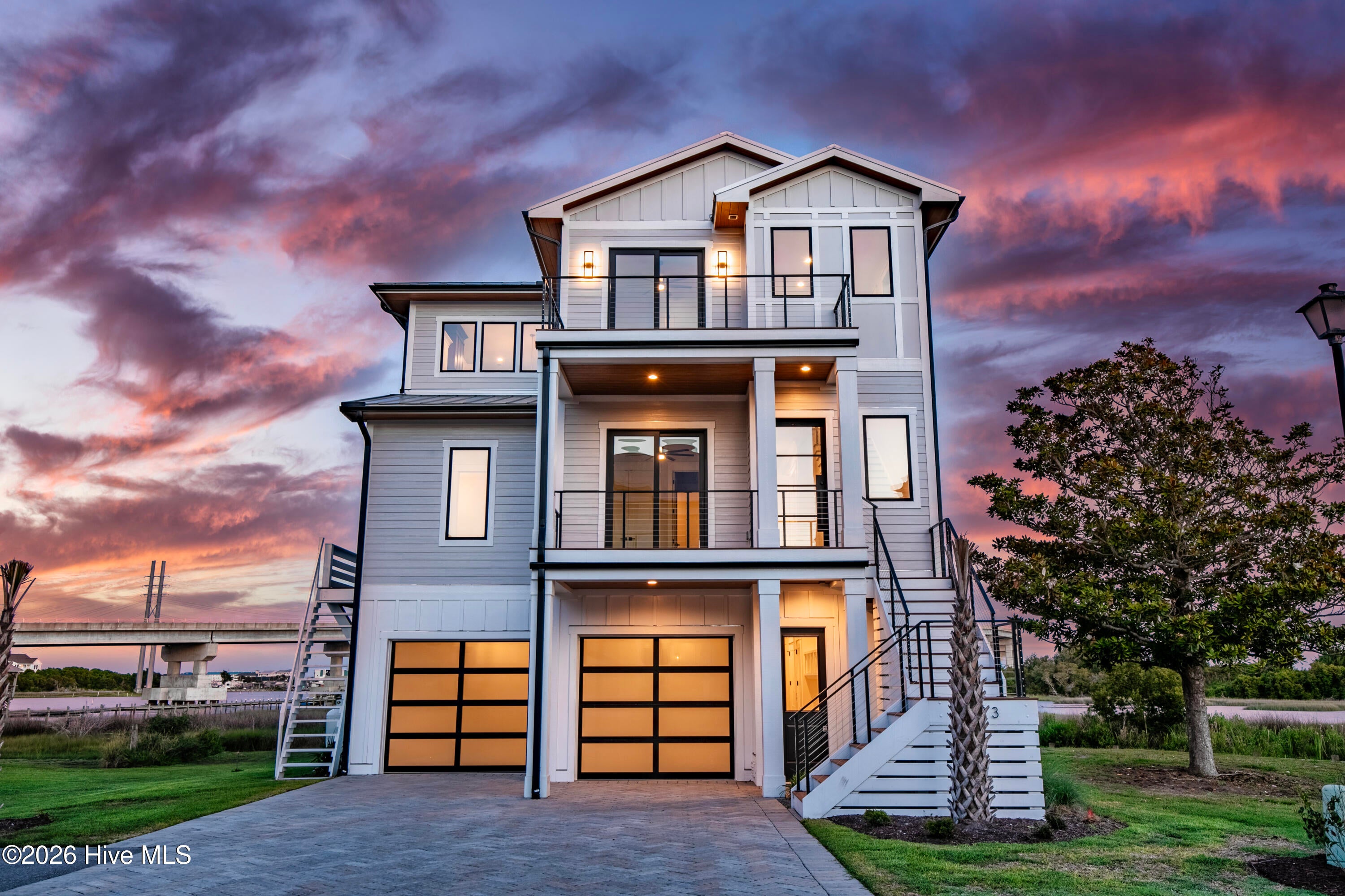 Surf City, North Carolina, 28445, United States, 4 Bedrooms Bedrooms, ,3 BathroomsBathrooms,Residential,Active,2025603