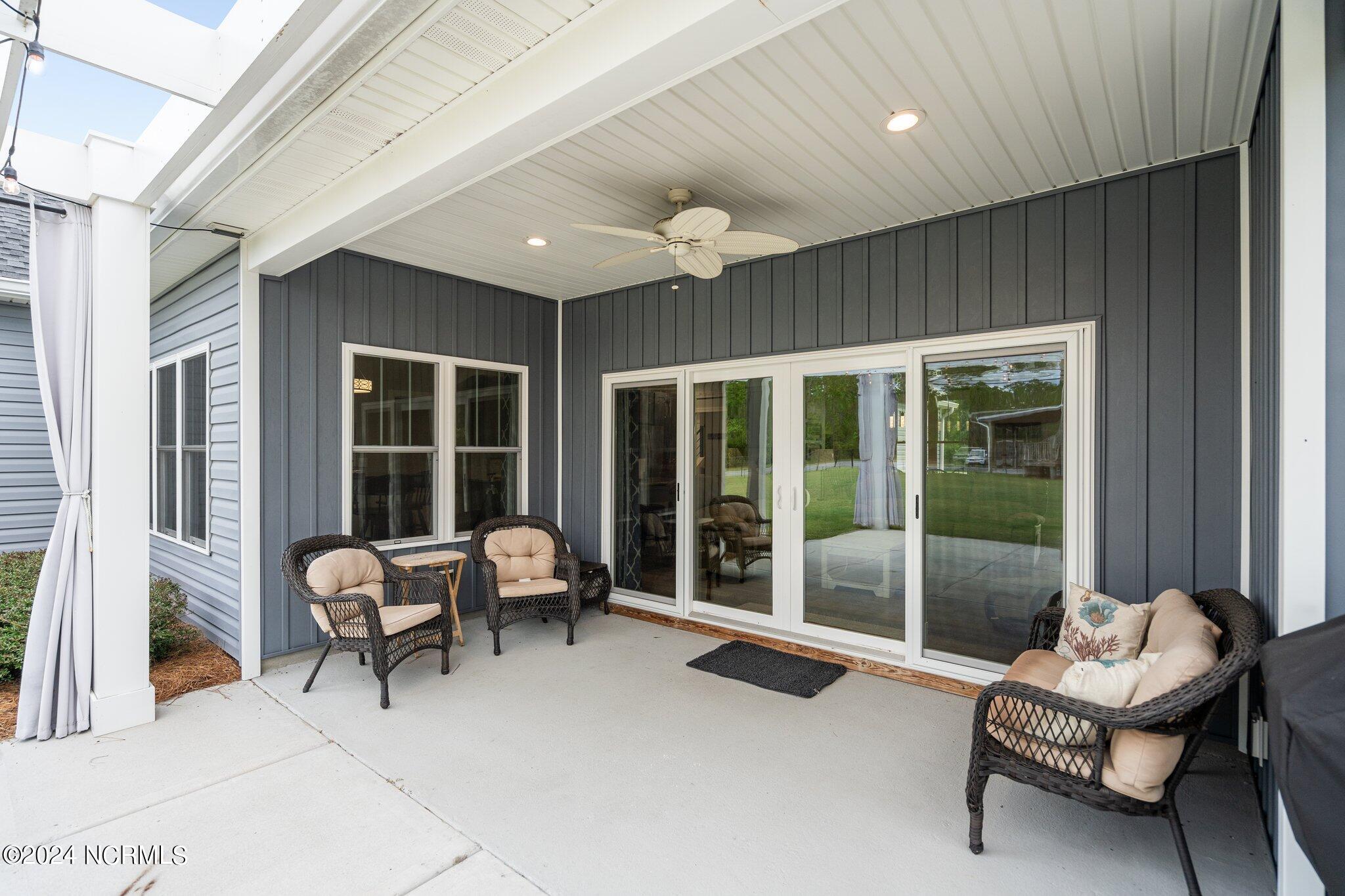 Hampstead, North Carolina, 28443, United States, 3 Bedrooms Bedrooms, ,3 BathroomsBathrooms,Residential,Active,2044607