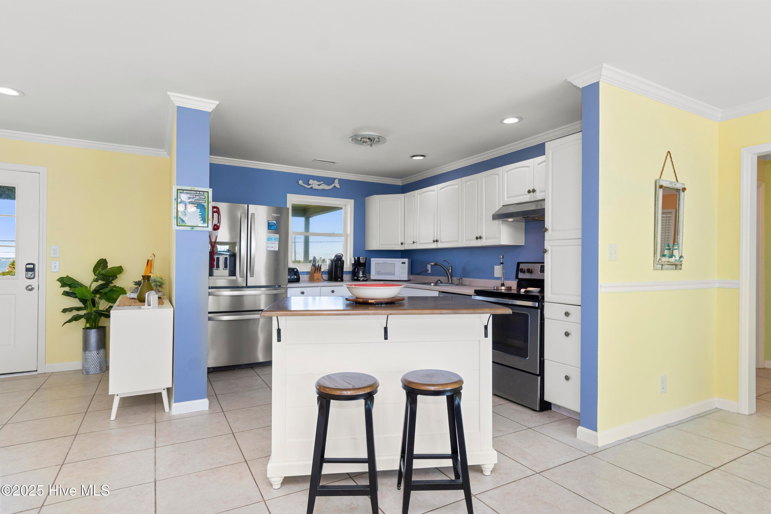 Emerald Isle, North Carolina, 28594, United States, 7 Bedrooms Bedrooms, ,4 BathroomsBathrooms,Residential,Active,1993661