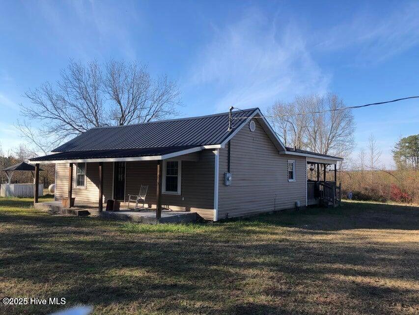 Rockingham, North Carolina, 28379, United States, 2 Bedrooms Bedrooms, ,1 BathroomBathrooms,Residential,Active,2006925