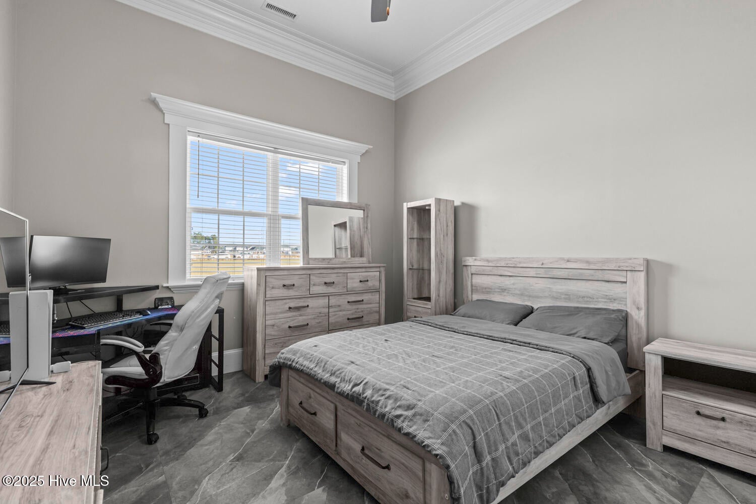 Jacksonville, North Carolina, 28540, United States, 5 Bedrooms Bedrooms, ,6 BathroomsBathrooms,Residential,Active,2006803