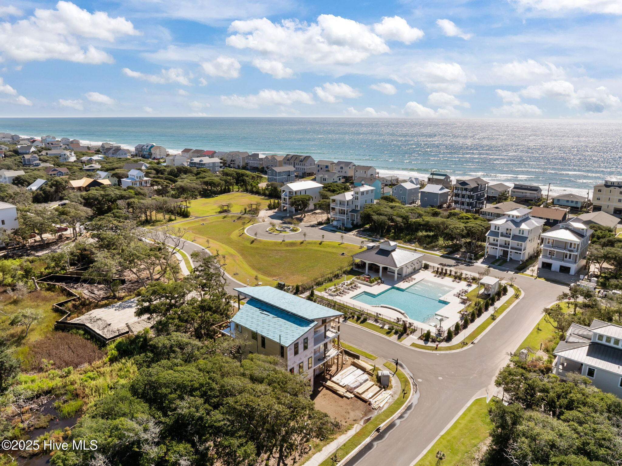 Surf City, North Carolina, 28445, United States, 6 Bedrooms Bedrooms, ,5 BathroomsBathrooms,Residential,Active,1951794