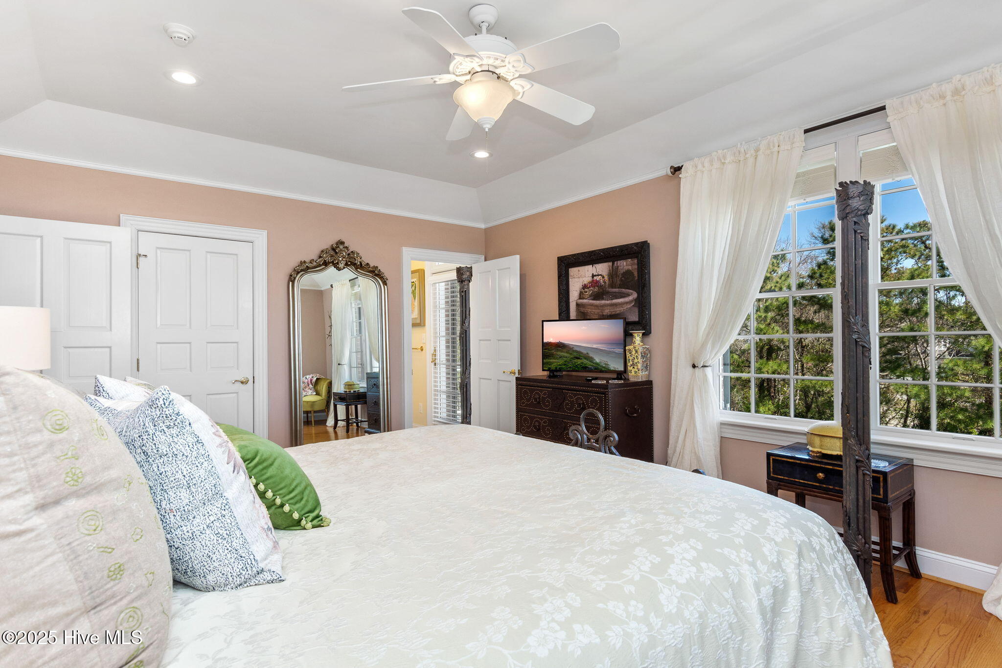 Newport, North Carolina, 28570, United States, 6 Bedrooms Bedrooms, ,7 BathroomsBathrooms,Residential,Active,2003565