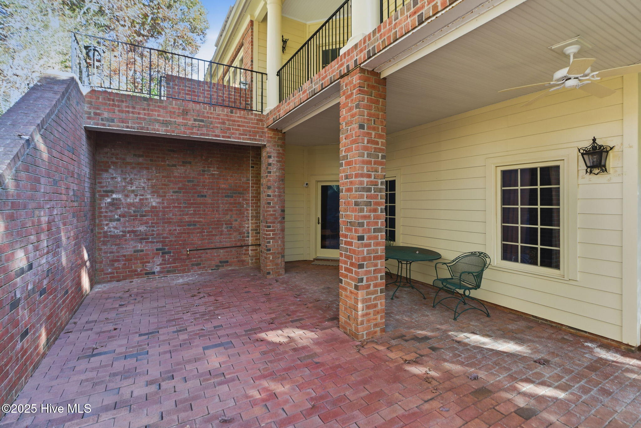 Durham, North Carolina, 27705, United States, 5 Bedrooms Bedrooms, ,5 BathroomsBathrooms,Residential,Active,1997609