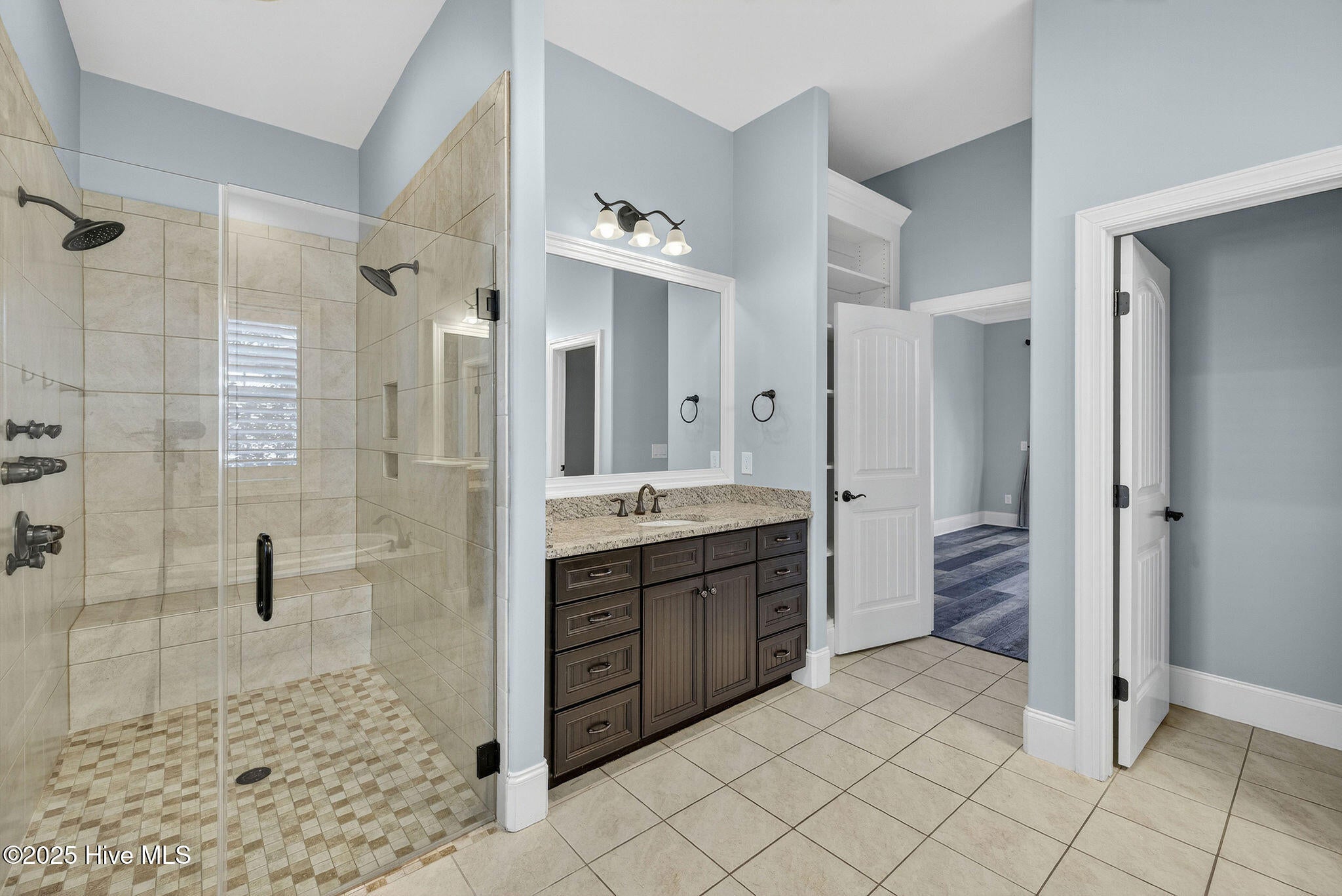 Wilmington, North Carolina, 28409, United States, 4 Bedrooms Bedrooms, ,5 BathroomsBathrooms,Residential,Active,1993650