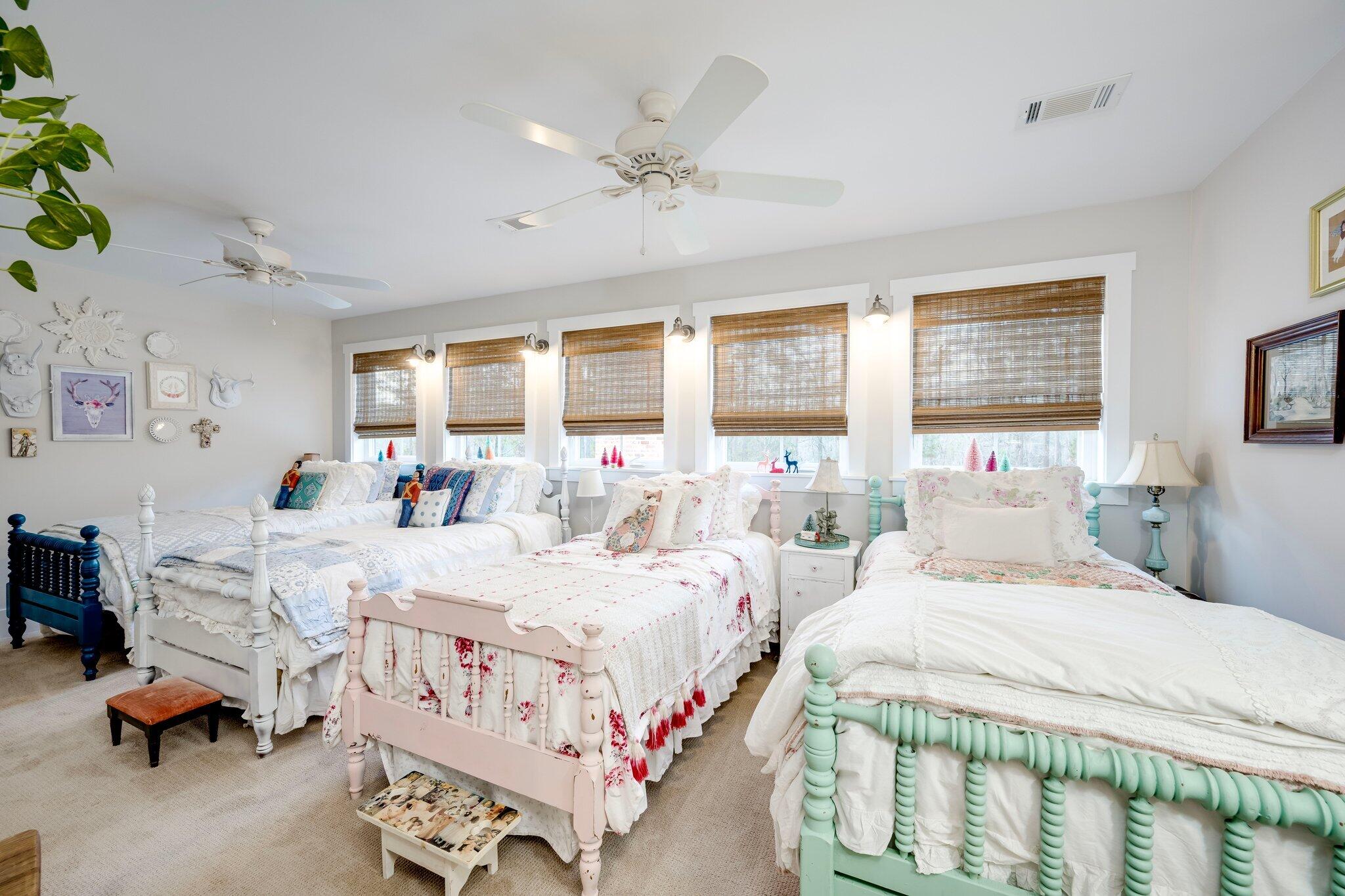 Lincolnton, Georgia, 30817, United States, 5 Bedrooms Bedrooms, ,4 BathroomsBathrooms,Residential,Active,2007265