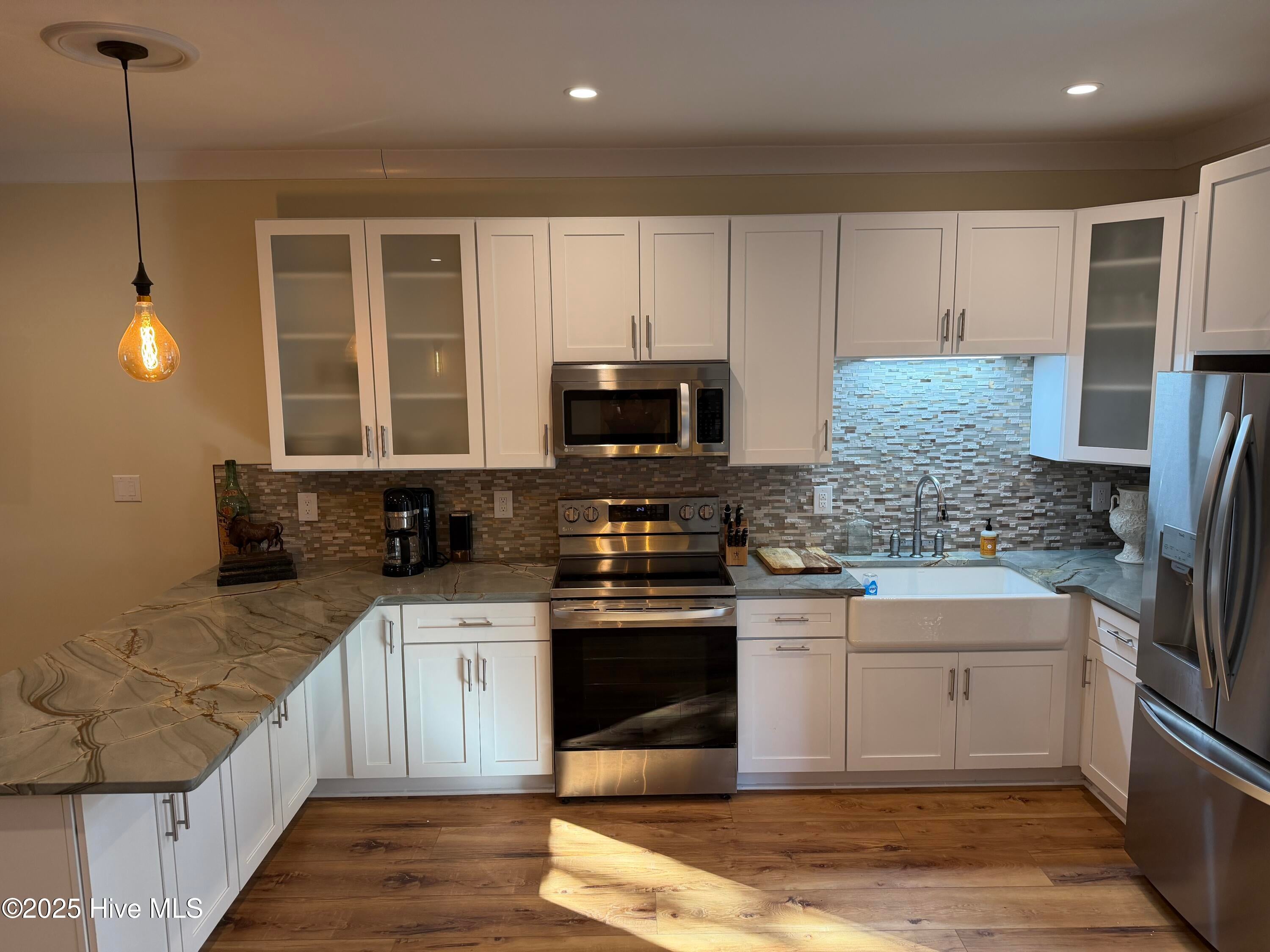 Newport, North Carolina, 28570, United States, 6 Bedrooms Bedrooms, ,7 BathroomsBathrooms,Residential,Active,2003565