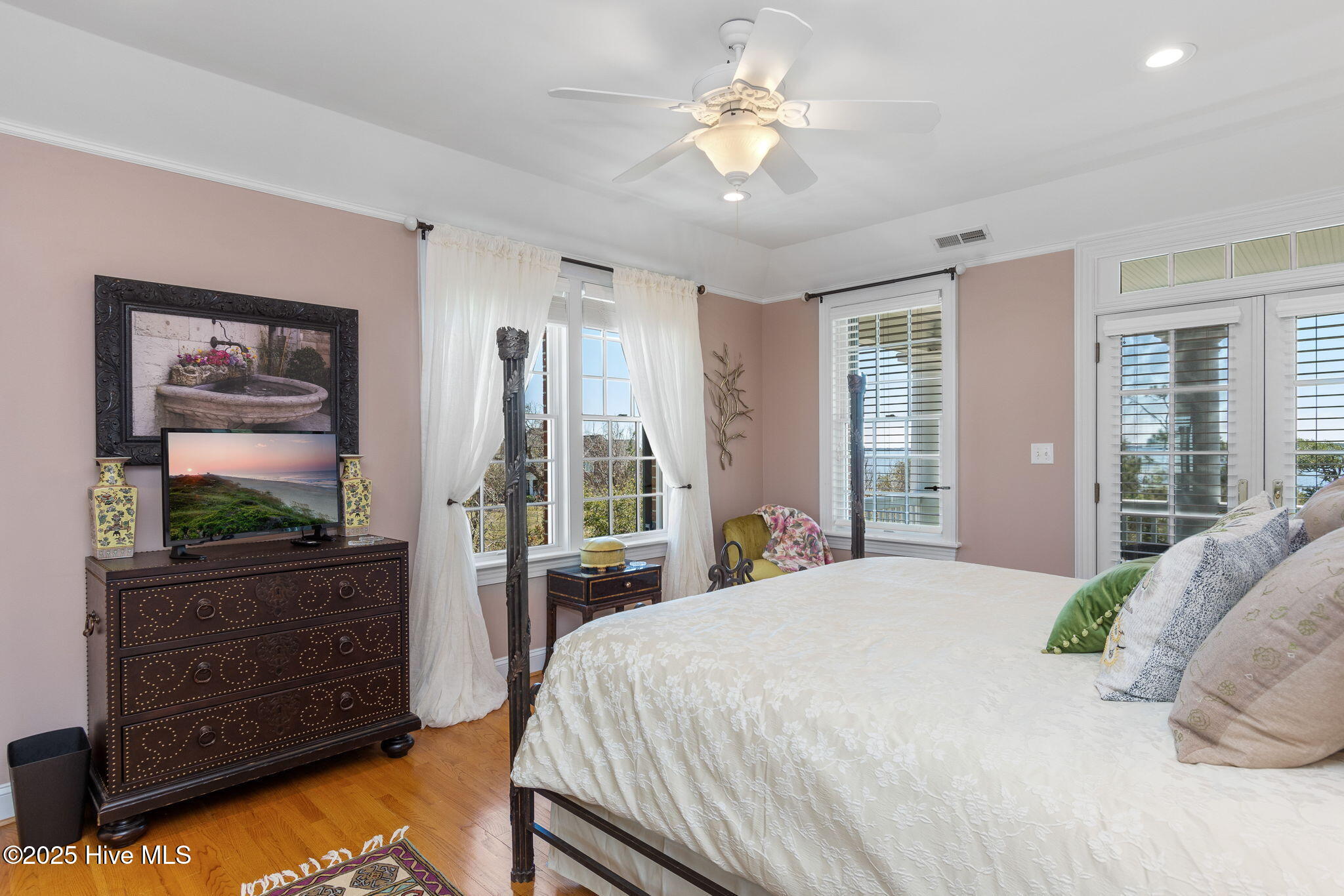 Newport, North Carolina, 28570, United States, 6 Bedrooms Bedrooms, ,7 BathroomsBathrooms,Residential,Active,2003565