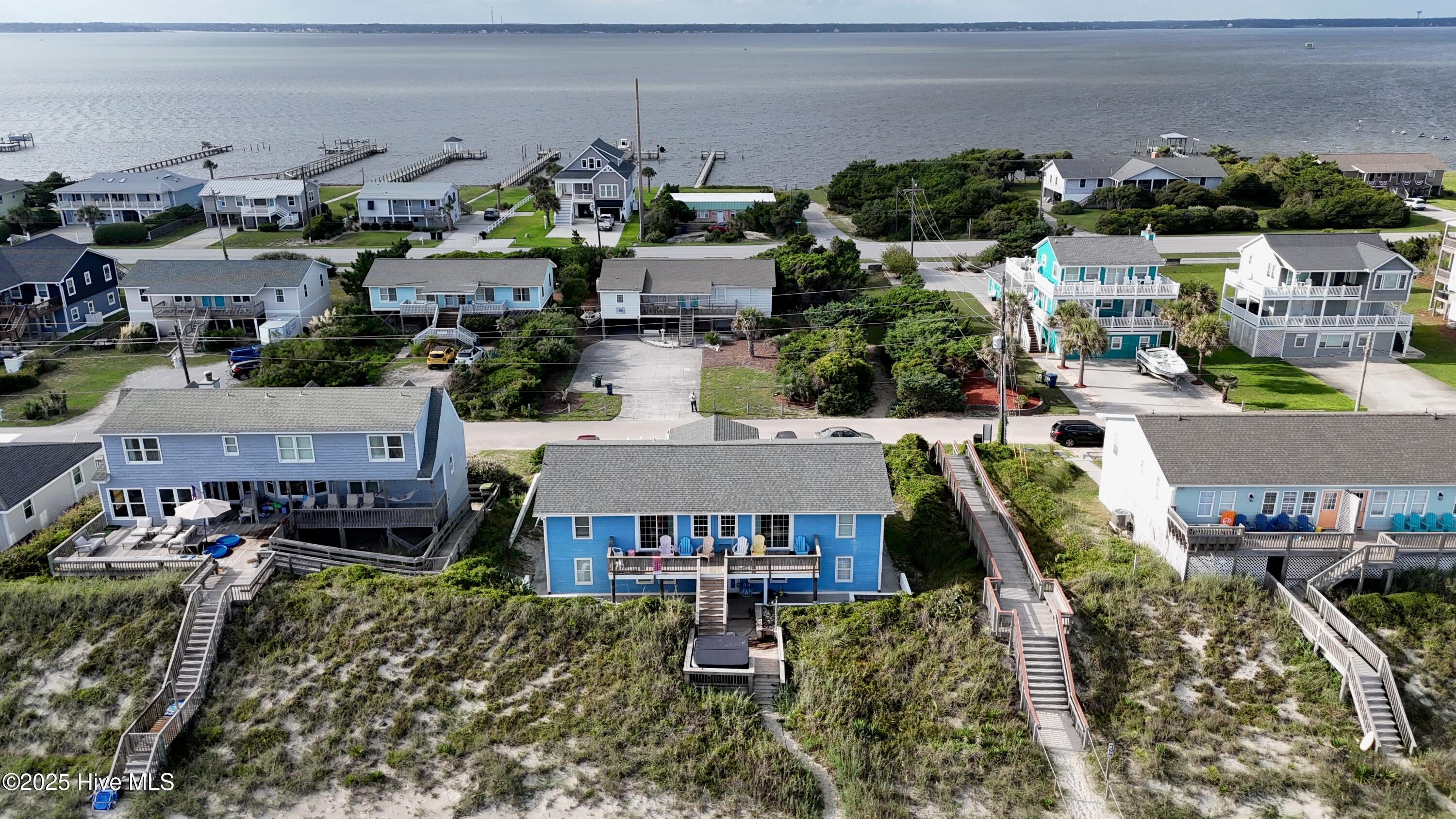 Emerald Isle, North Carolina, 28594, United States, 7 Bedrooms Bedrooms, ,4 BathroomsBathrooms,Residential,Active,1993661