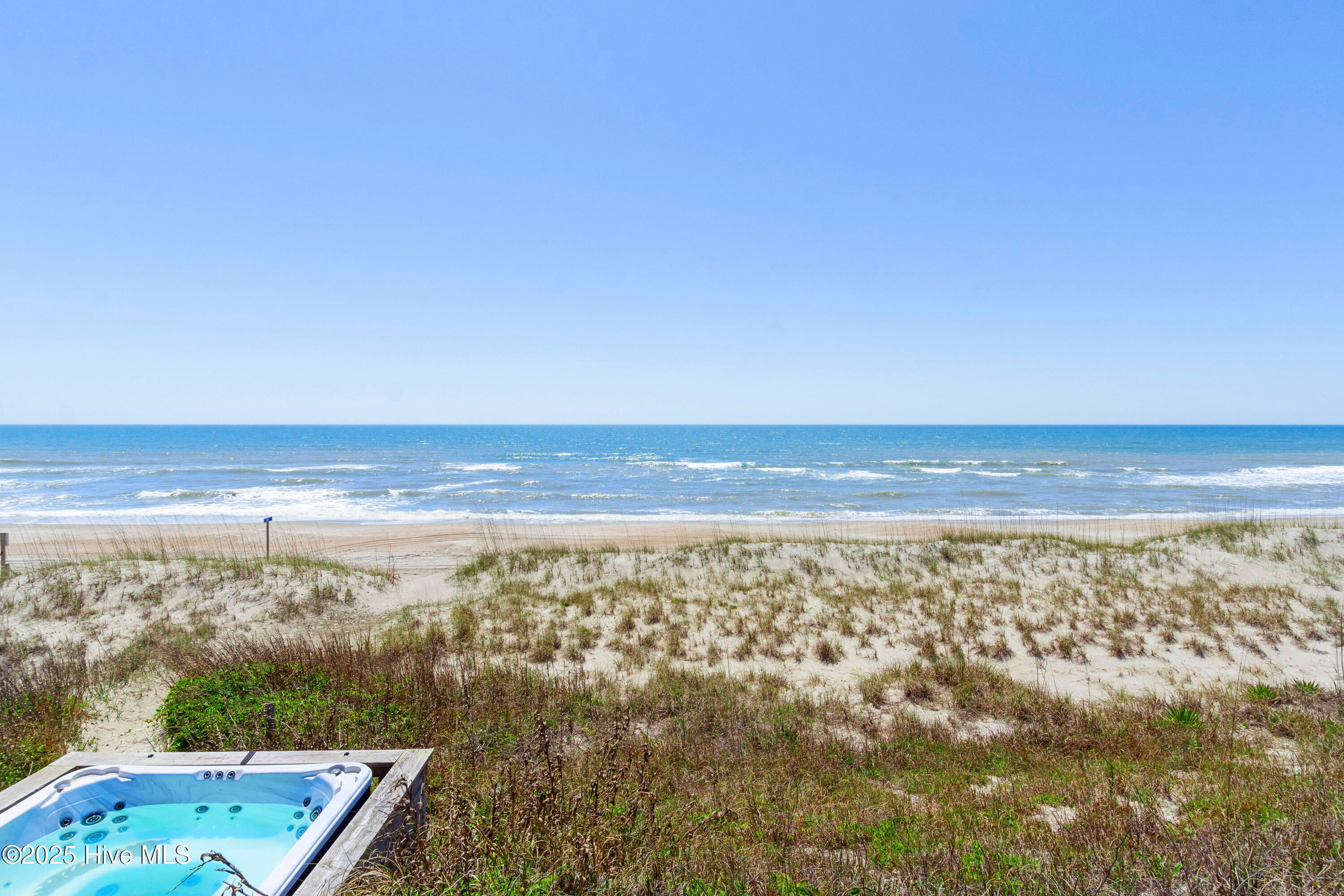 Emerald Isle, North Carolina, 28594, United States, 7 Bedrooms Bedrooms, ,4 BathroomsBathrooms,Residential,Active,1993661