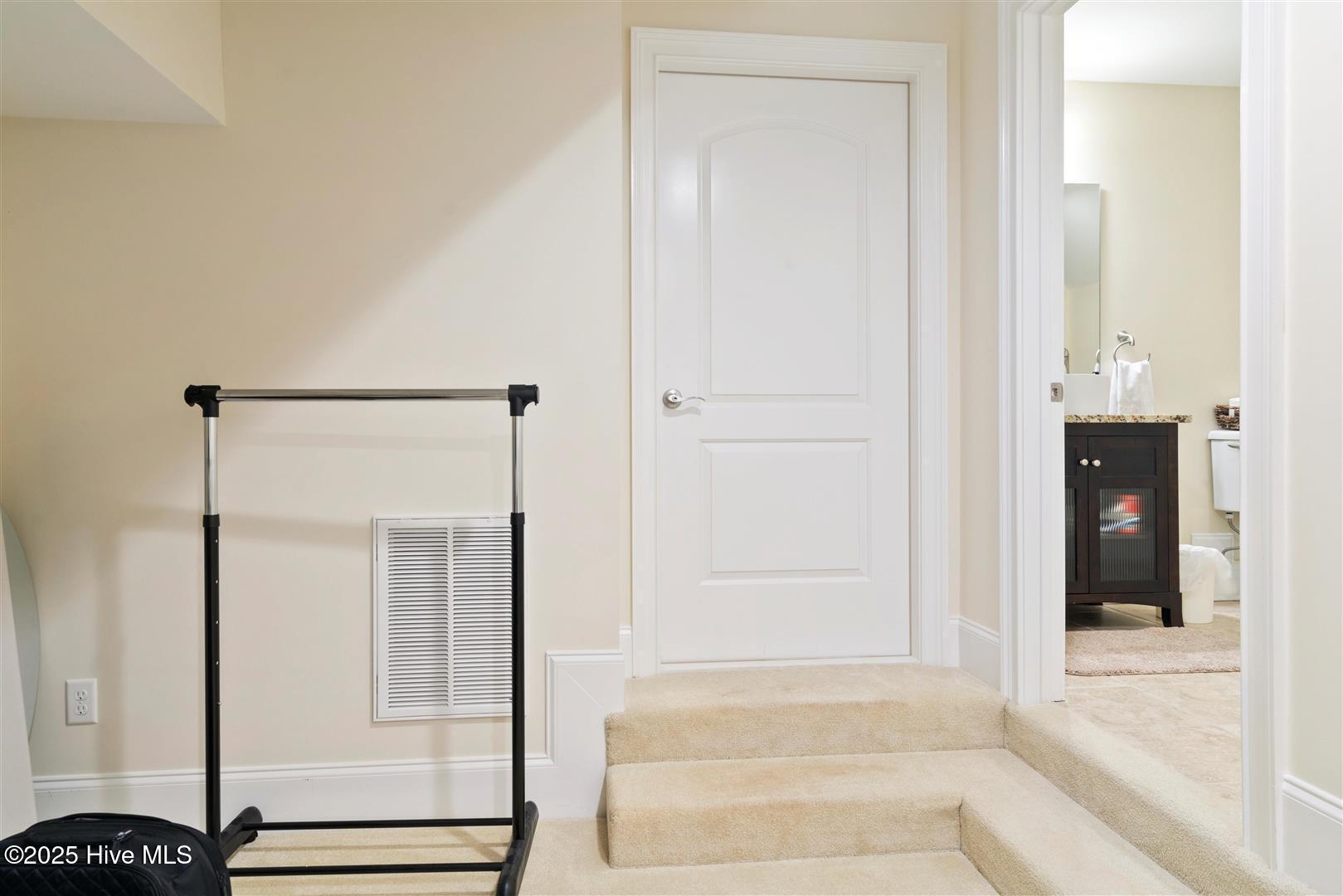 Southport, North Carolina, 28461, United States, 3 Bedrooms Bedrooms, ,4 BathroomsBathrooms,Residential,Active,1889006