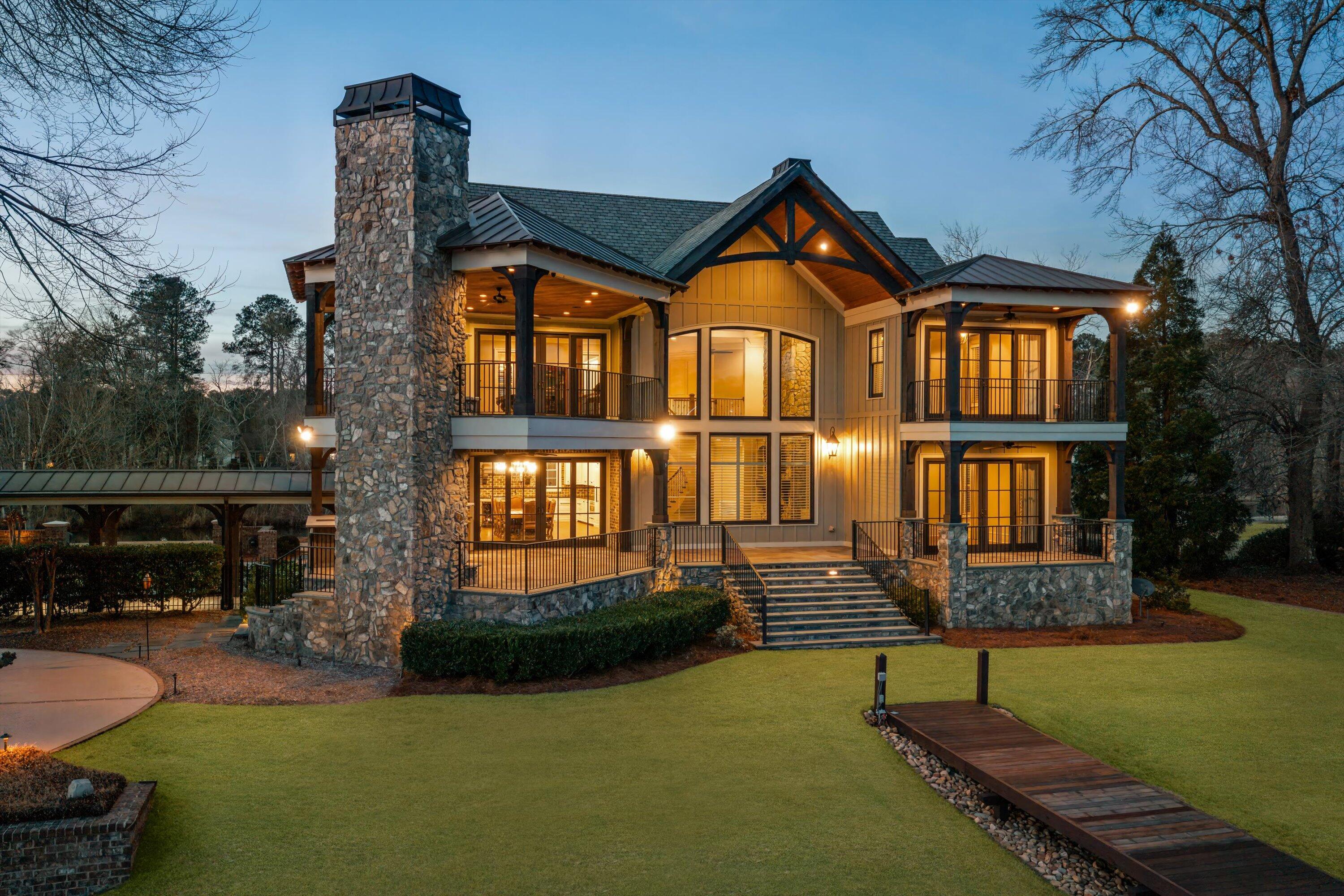 Clarks Hill, South Carolina, 29821, United States, 4 Bedrooms Bedrooms, ,7 BathroomsBathrooms,Residential,Active,2010209