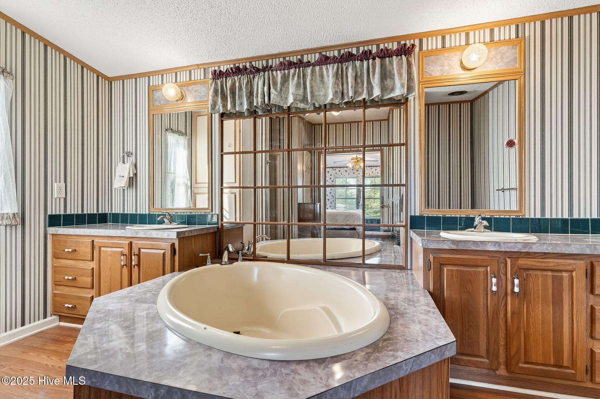 Benson, North Carolina, 27504, United States, 3 Bedrooms Bedrooms, ,3 BathroomsBathrooms,Residential,Active,2043414