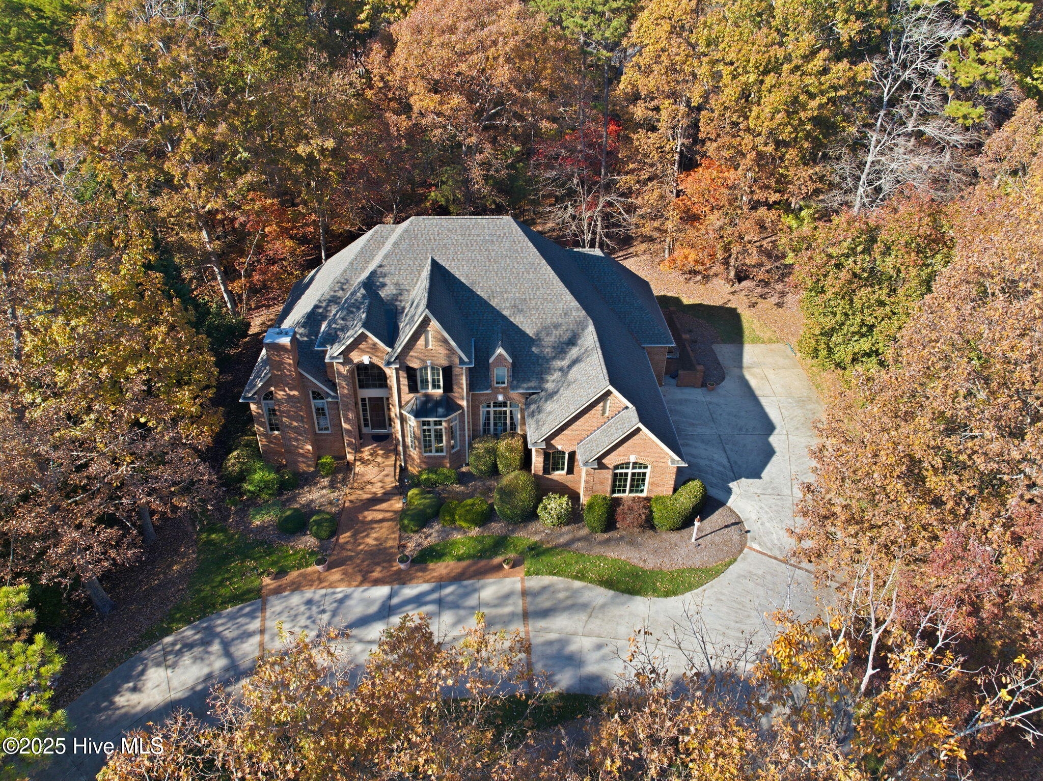 Durham, North Carolina, 27705, United States, 5 Bedrooms Bedrooms, ,5 BathroomsBathrooms,Residential,Active,1997609