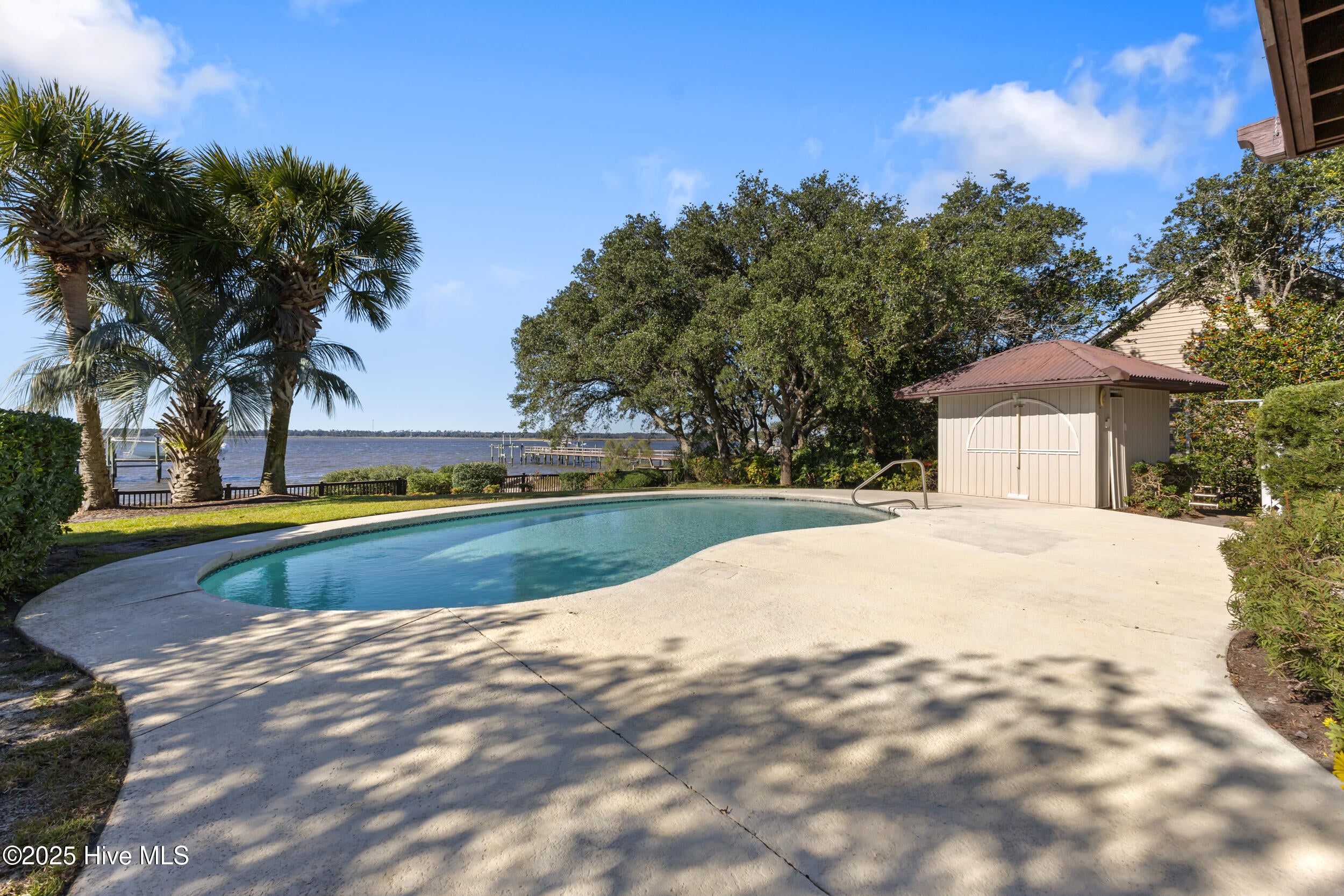 Wilmington, North Carolina, 28412, United States, 4 Bedrooms Bedrooms, ,3 BathroomsBathrooms,Residential,Active,1990605