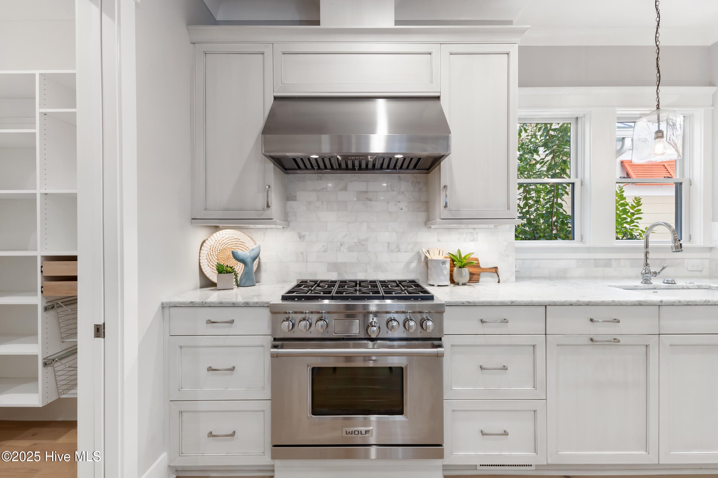 Carolina Beach, North Carolina, 28428, United States, 5 Bedrooms Bedrooms, ,4 BathroomsBathrooms,Residential,Active,1970929