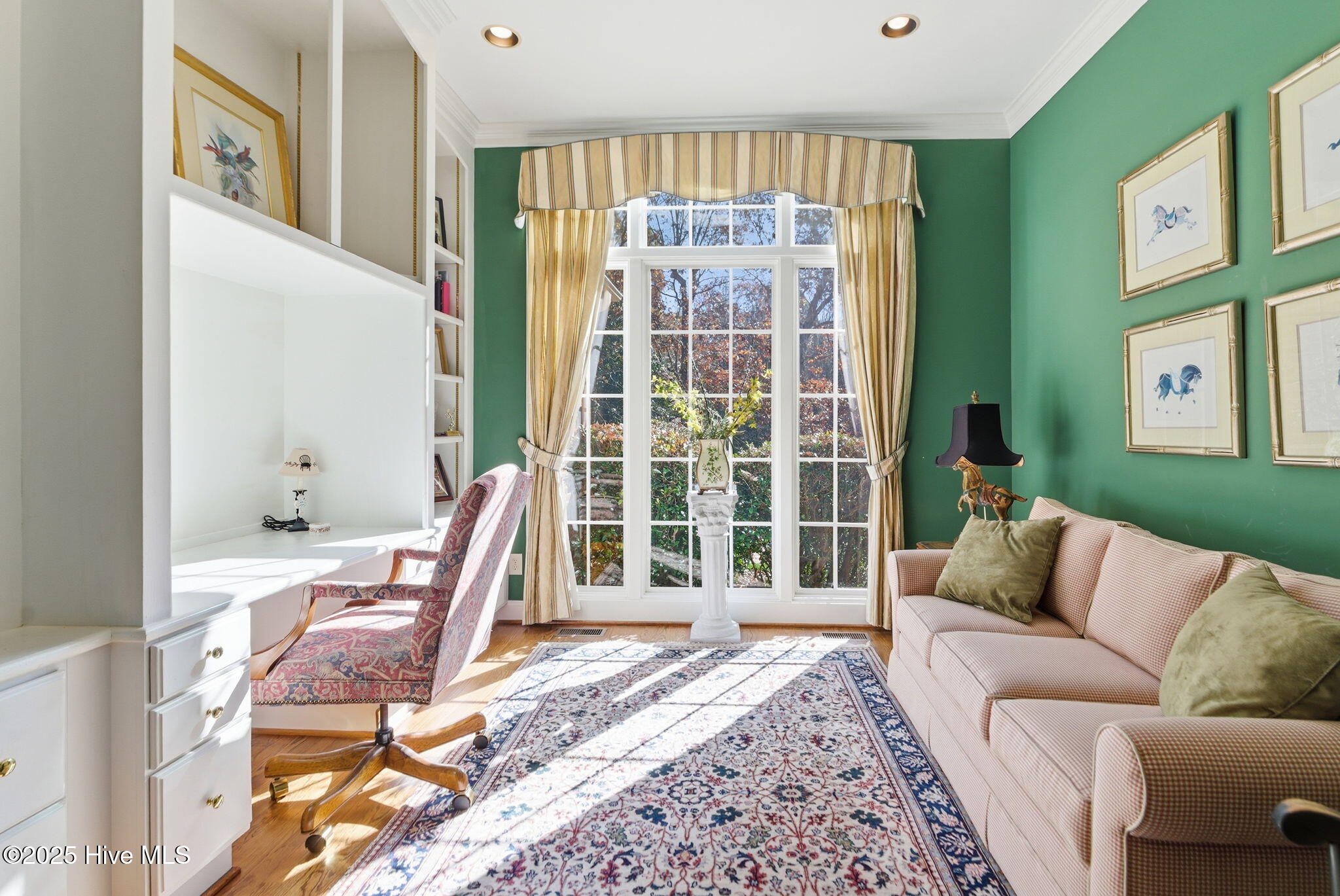 Durham, North Carolina, 27705, United States, 5 Bedrooms Bedrooms, ,5 BathroomsBathrooms,Residential,Active,1997609