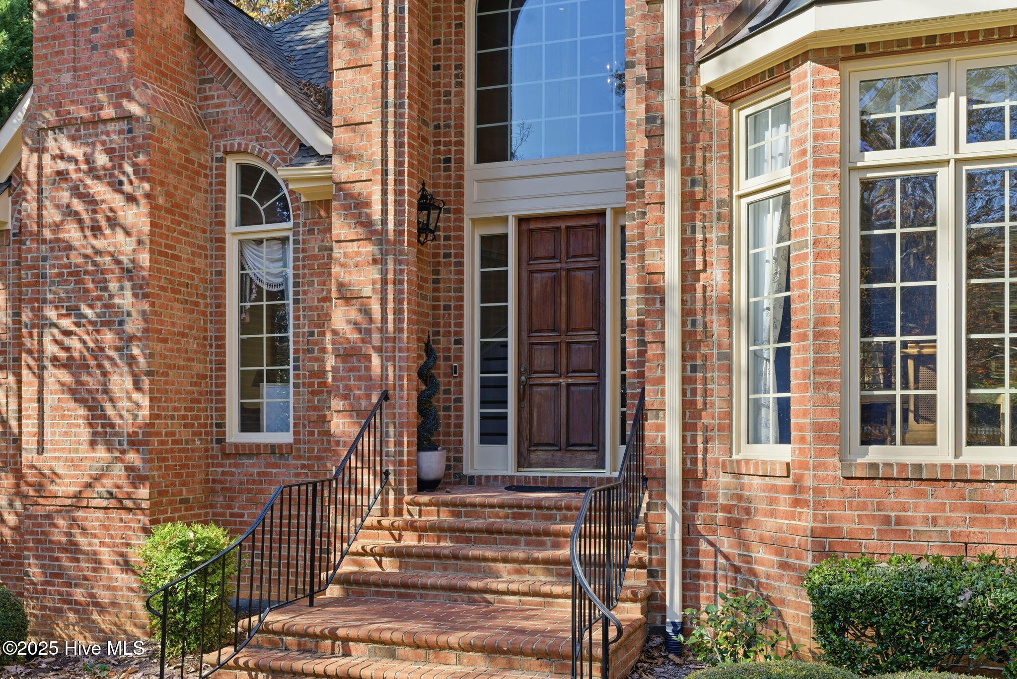 Durham, North Carolina, 27705, United States, 5 Bedrooms Bedrooms, ,5 BathroomsBathrooms,Residential,Active,1997609