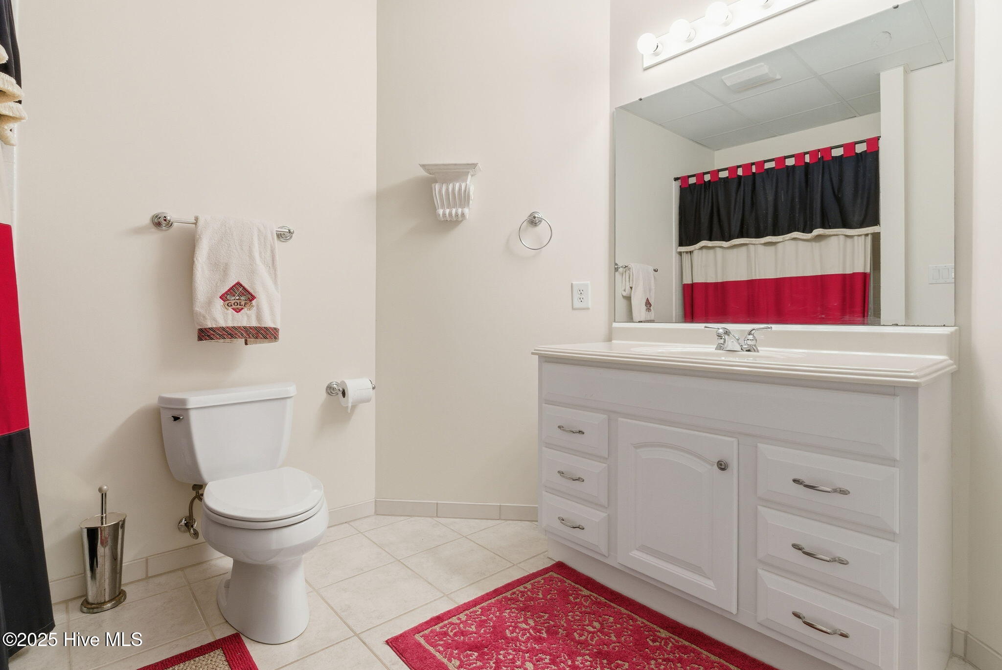 Durham, North Carolina, 27705, United States, 5 Bedrooms Bedrooms, ,5 BathroomsBathrooms,Residential,Active,1997609