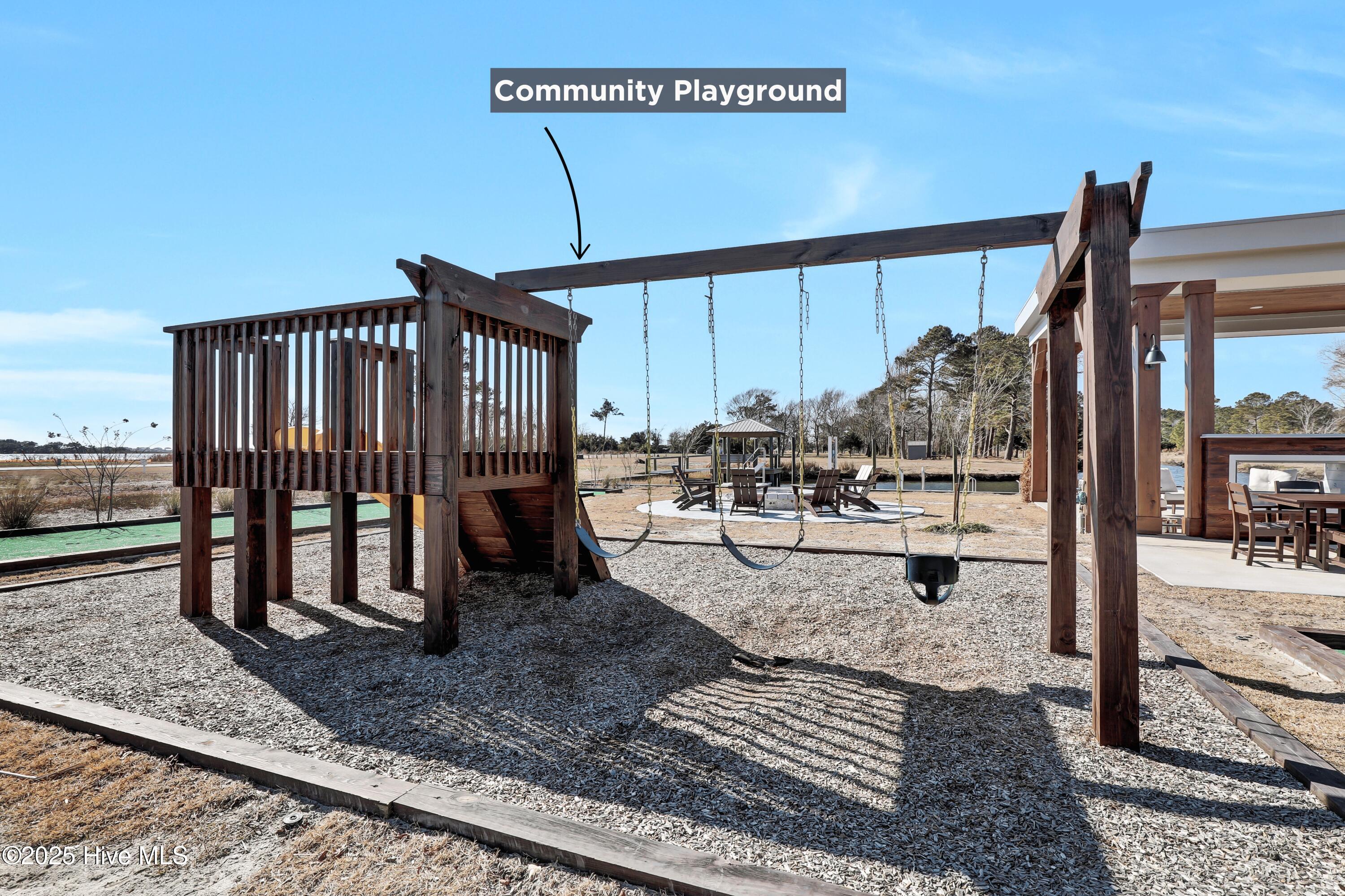 Holly Ridge, North Carolina, 28445, United States, 4 Bedrooms Bedrooms, ,3 BathroomsBathrooms,Residential,Active,1993627