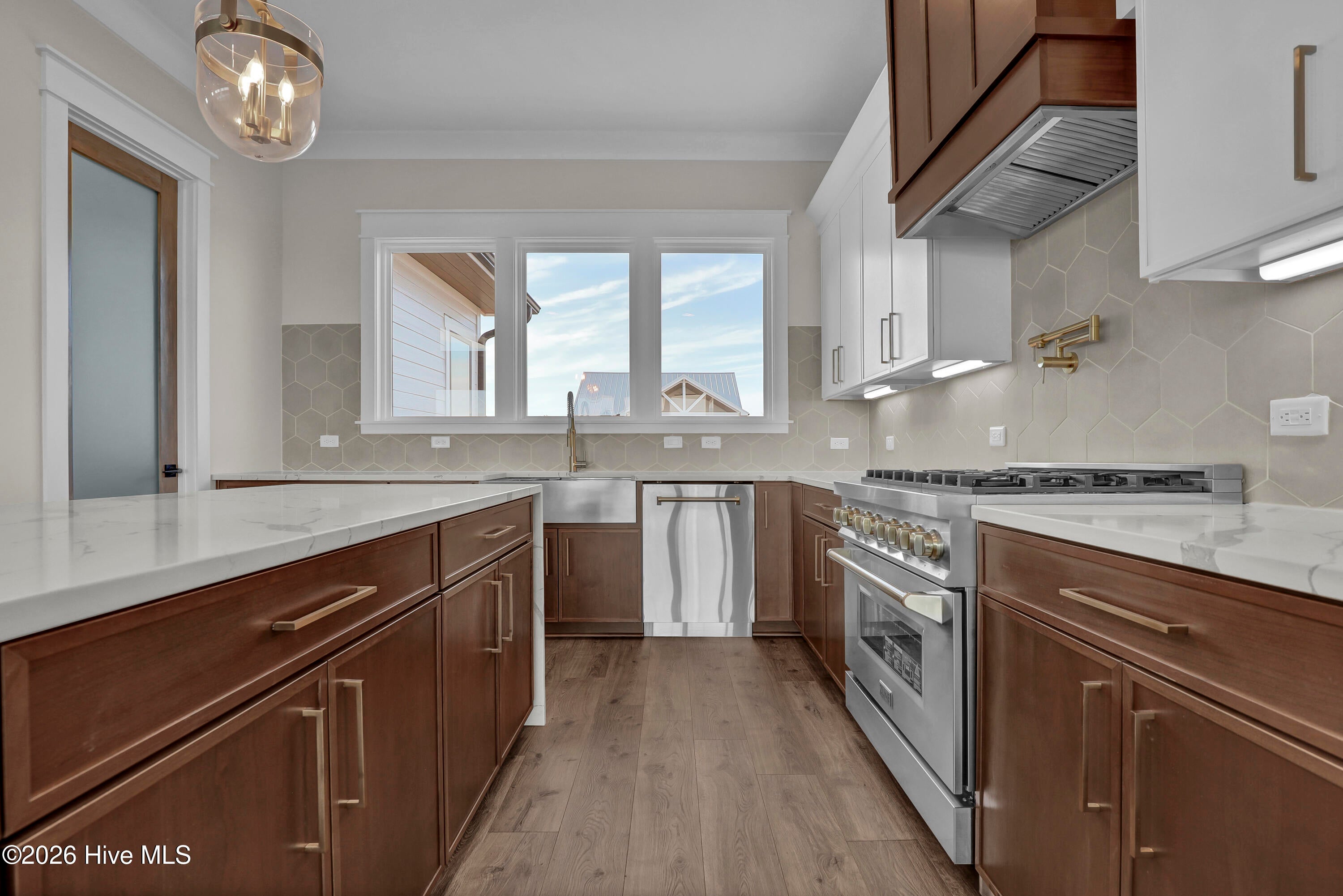 Surf City, North Carolina, 28445, United States, 4 Bedrooms Bedrooms, ,3 BathroomsBathrooms,Residential,Active,2025603