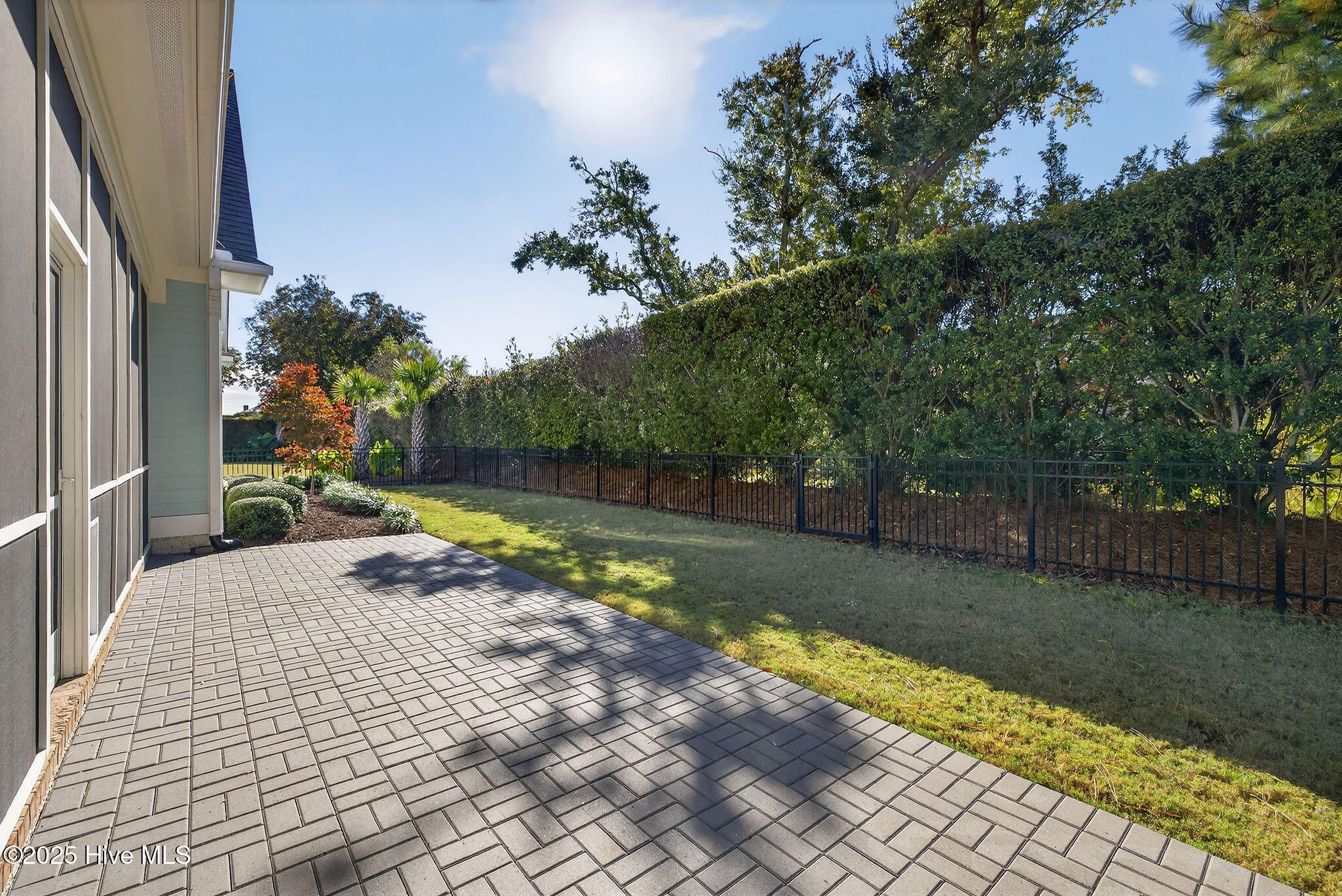 Wilmington, North Carolina, 28409, United States, 4 Bedrooms Bedrooms, ,5 BathroomsBathrooms,Residential,Active,1993650