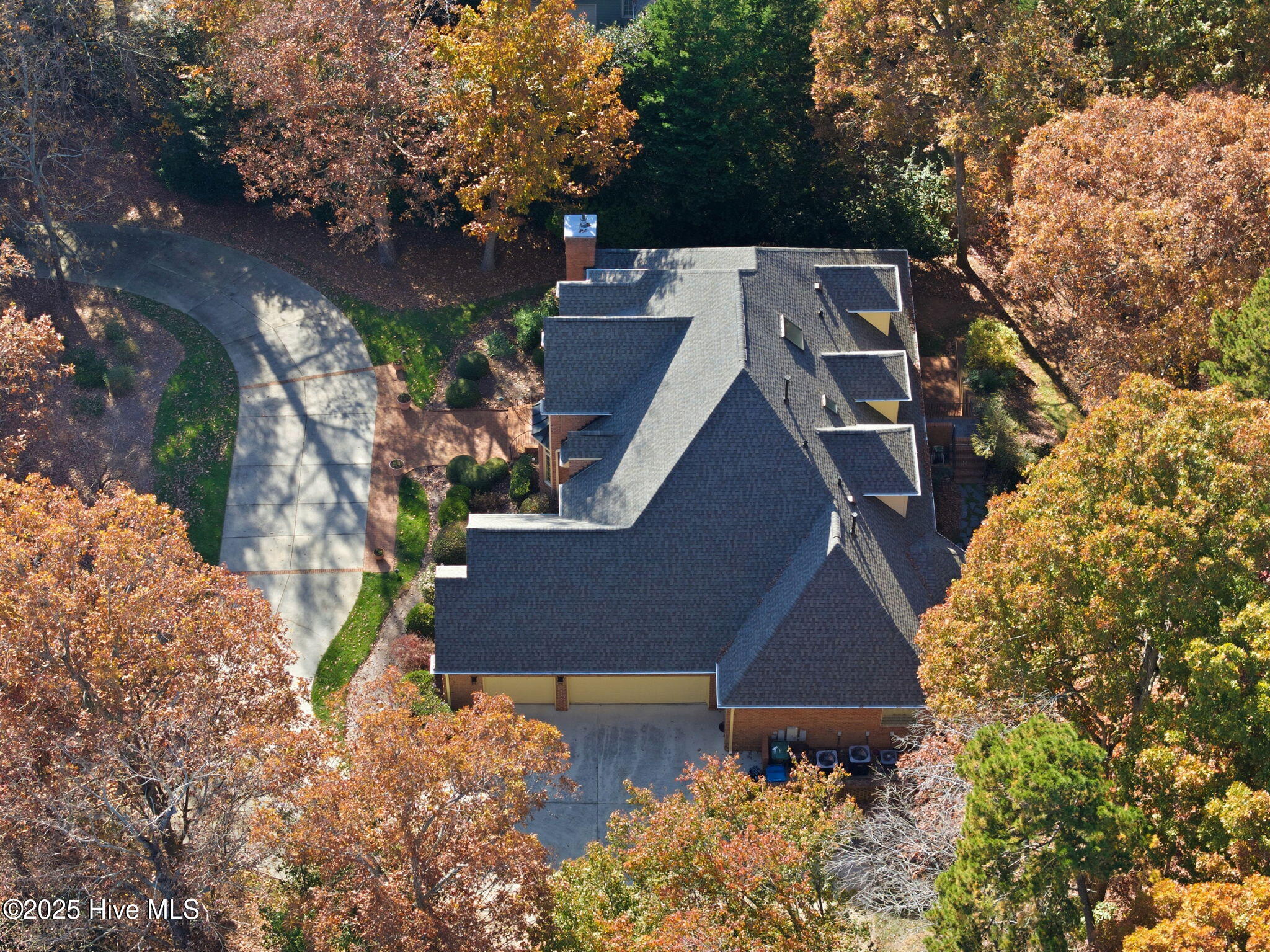 Durham, North Carolina, 27705, United States, 5 Bedrooms Bedrooms, ,5 BathroomsBathrooms,Residential,Active,1997609