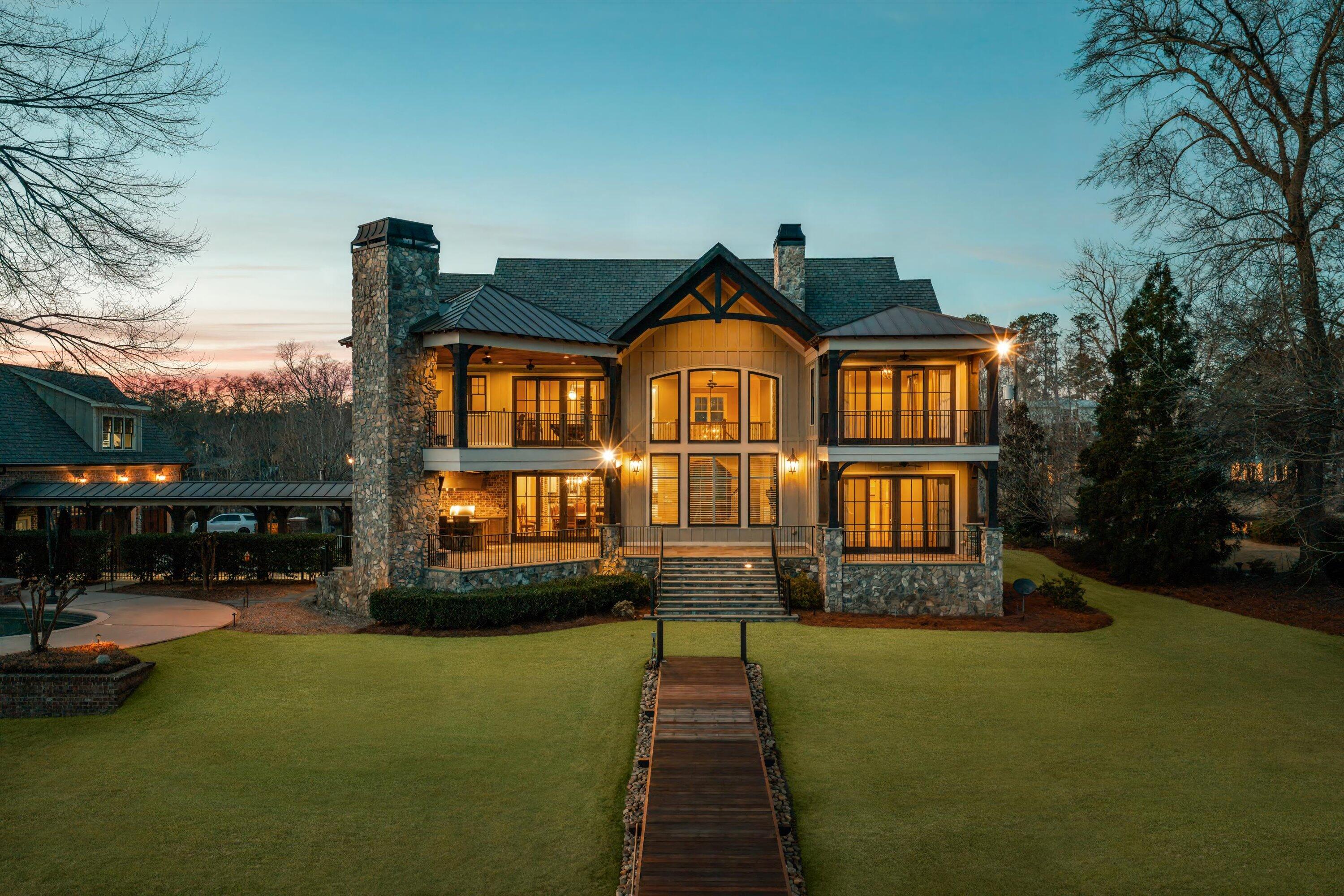 Clarks Hill, South Carolina, 29821, United States, 4 Bedrooms Bedrooms, ,7 BathroomsBathrooms,Residential,Active,2010209