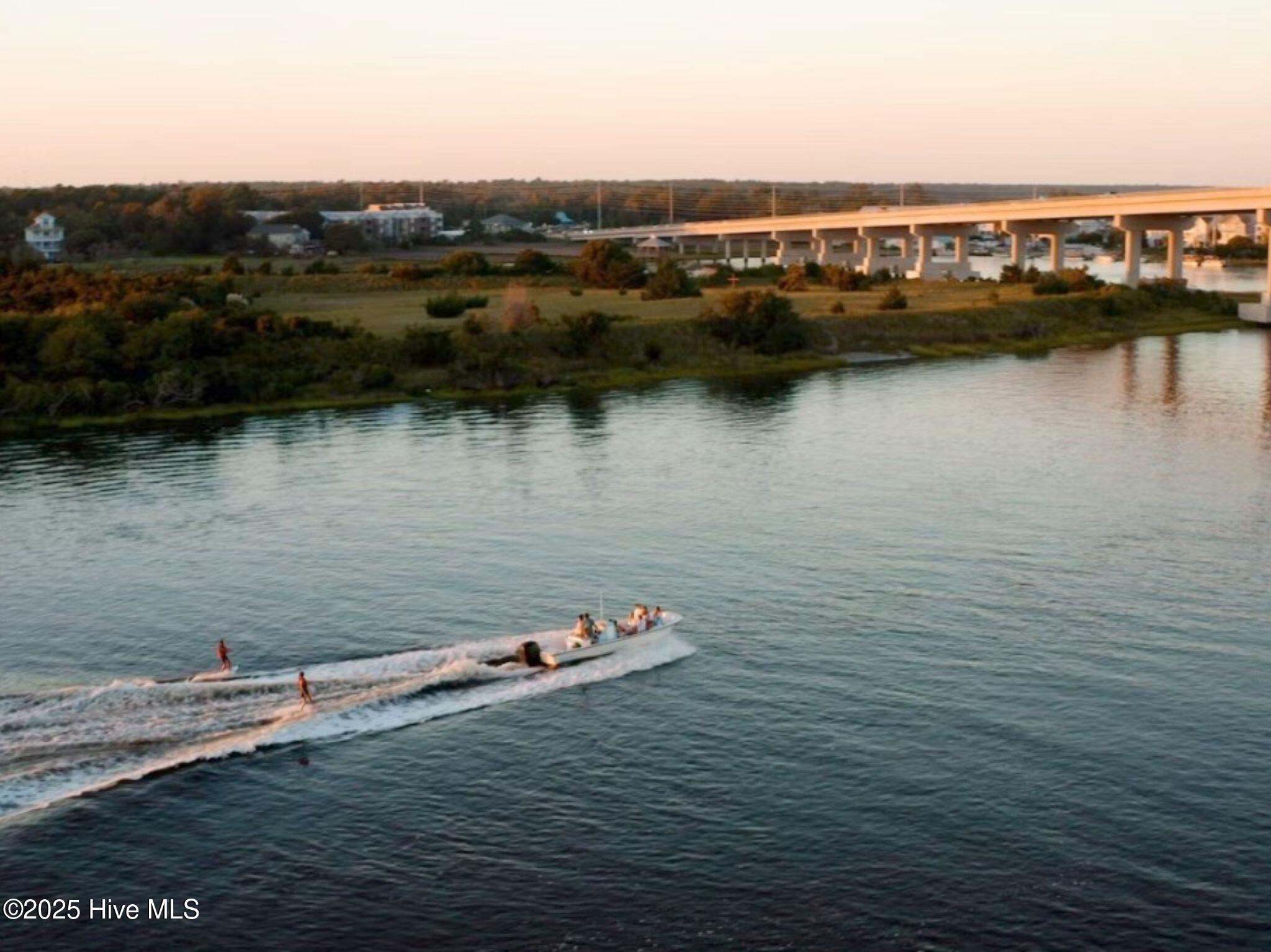 Surf City, North Carolina, 28445, United States, 6 Bedrooms Bedrooms, ,5 BathroomsBathrooms,Residential,Active,1951794