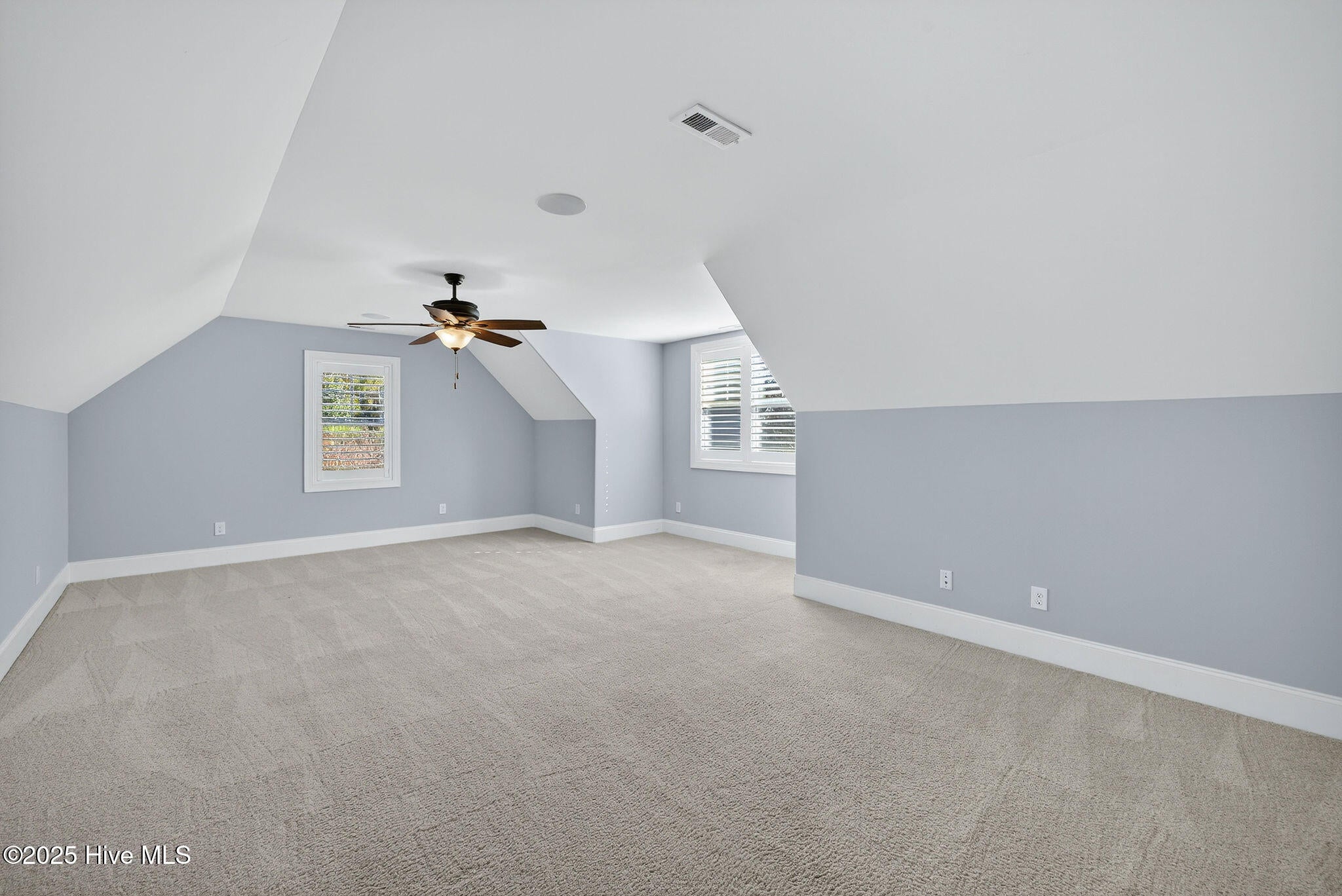 Wilmington, North Carolina, 28409, United States, 4 Bedrooms Bedrooms, ,5 BathroomsBathrooms,Residential,Active,1993650