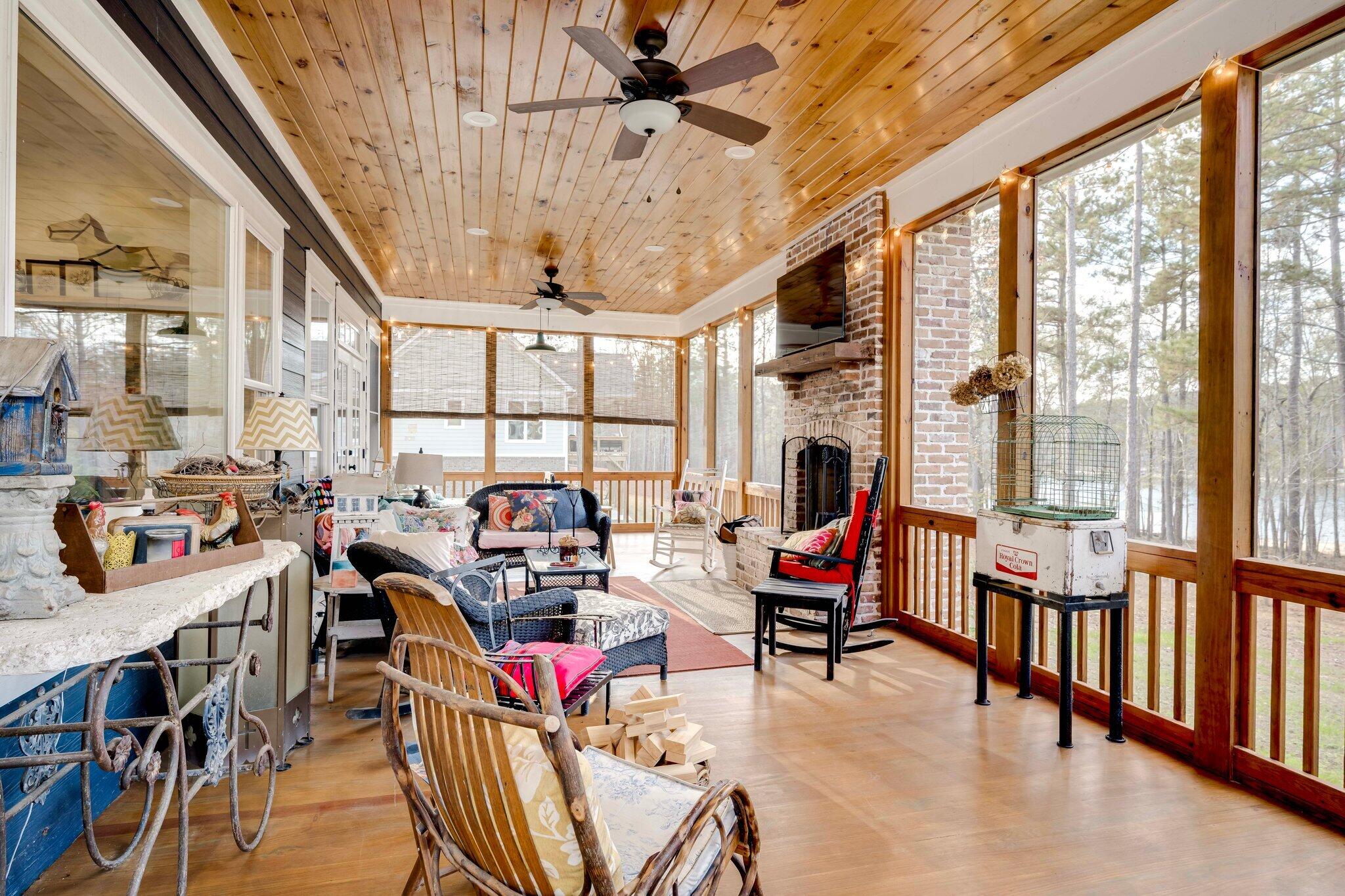 Lincolnton, Georgia, 30817, United States, 5 Bedrooms Bedrooms, ,4 BathroomsBathrooms,Residential,Active,2007265