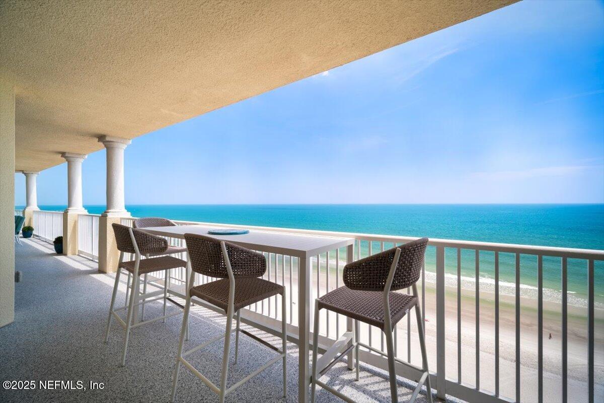 Jacksonville Beach, Florida, 32250, United States, 4 Bedrooms Bedrooms, ,5 BathroomsBathrooms,Residential,Active,1824537
