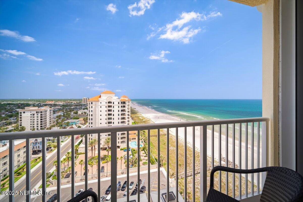 Jacksonville Beach, Florida, 32250, United States, 4 Bedrooms Bedrooms, ,5 BathroomsBathrooms,Residential,Active,1824537