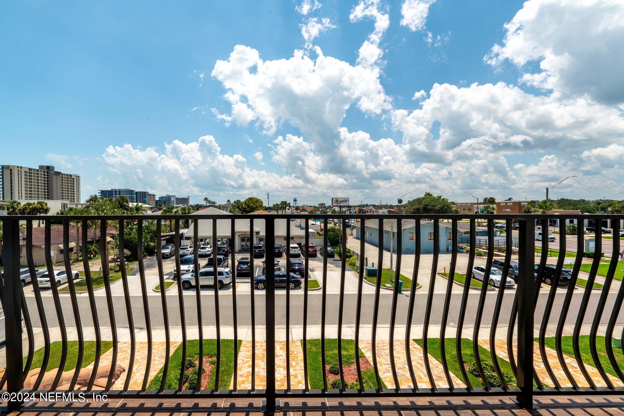 Jacksonville Beach, Florida, 32250, United States, 3 Bedrooms Bedrooms, ,4 BathroomsBathrooms,Residential,Active,1748200