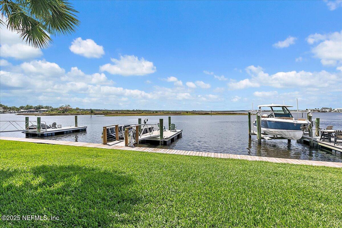 Jacksonville Beach, Florida, 32250, United States, ,4 BathroomsBathrooms,Residential,Active,1820458