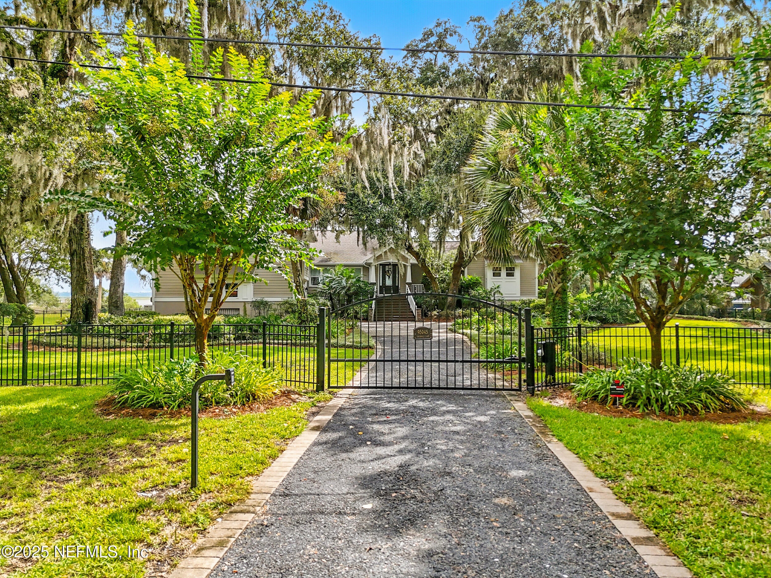 Fernandina Beach, Florida, 32034, United States, 4 Bedrooms Bedrooms, ,3 BathroomsBathrooms,Residential,Active,1944040