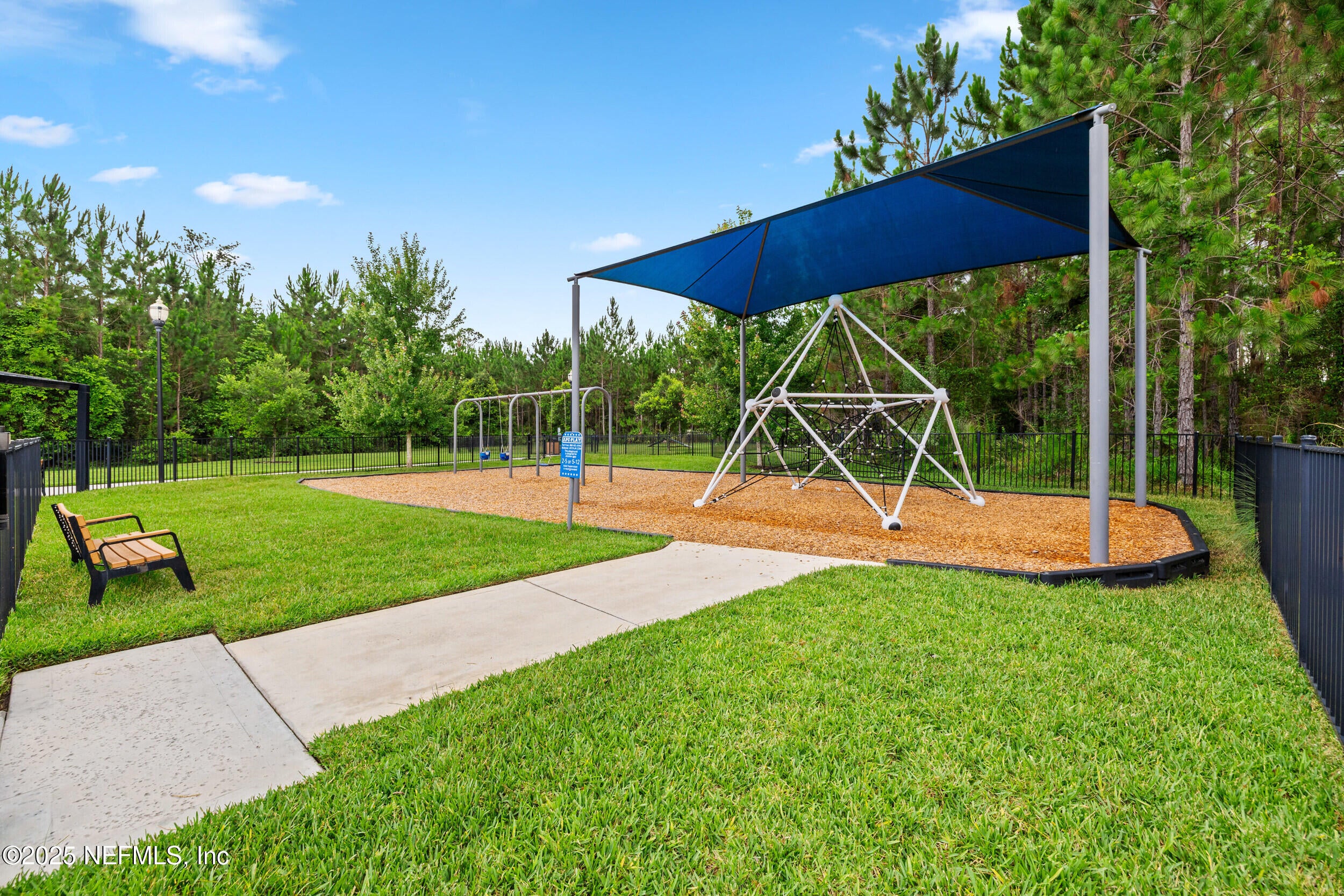 Jacksonville, Florida, 32256, United States, 5 Bedrooms Bedrooms, ,3 BathroomsBathrooms,Residential,Active,2006914