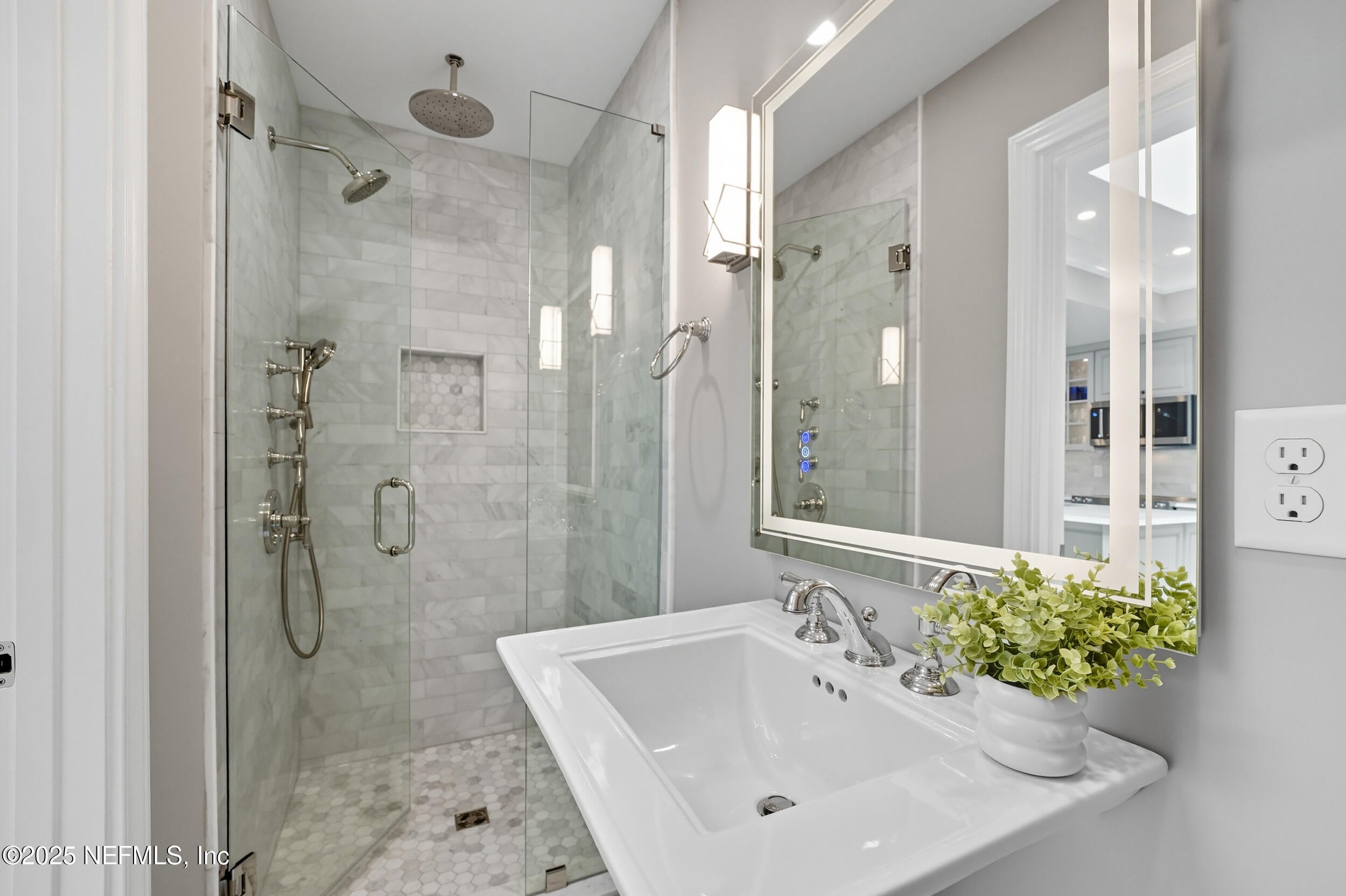 Atlantic Beach, Florida, 32233, United States, 3 Bedrooms Bedrooms, ,2 BathroomsBathrooms,Residential,Active,2012204