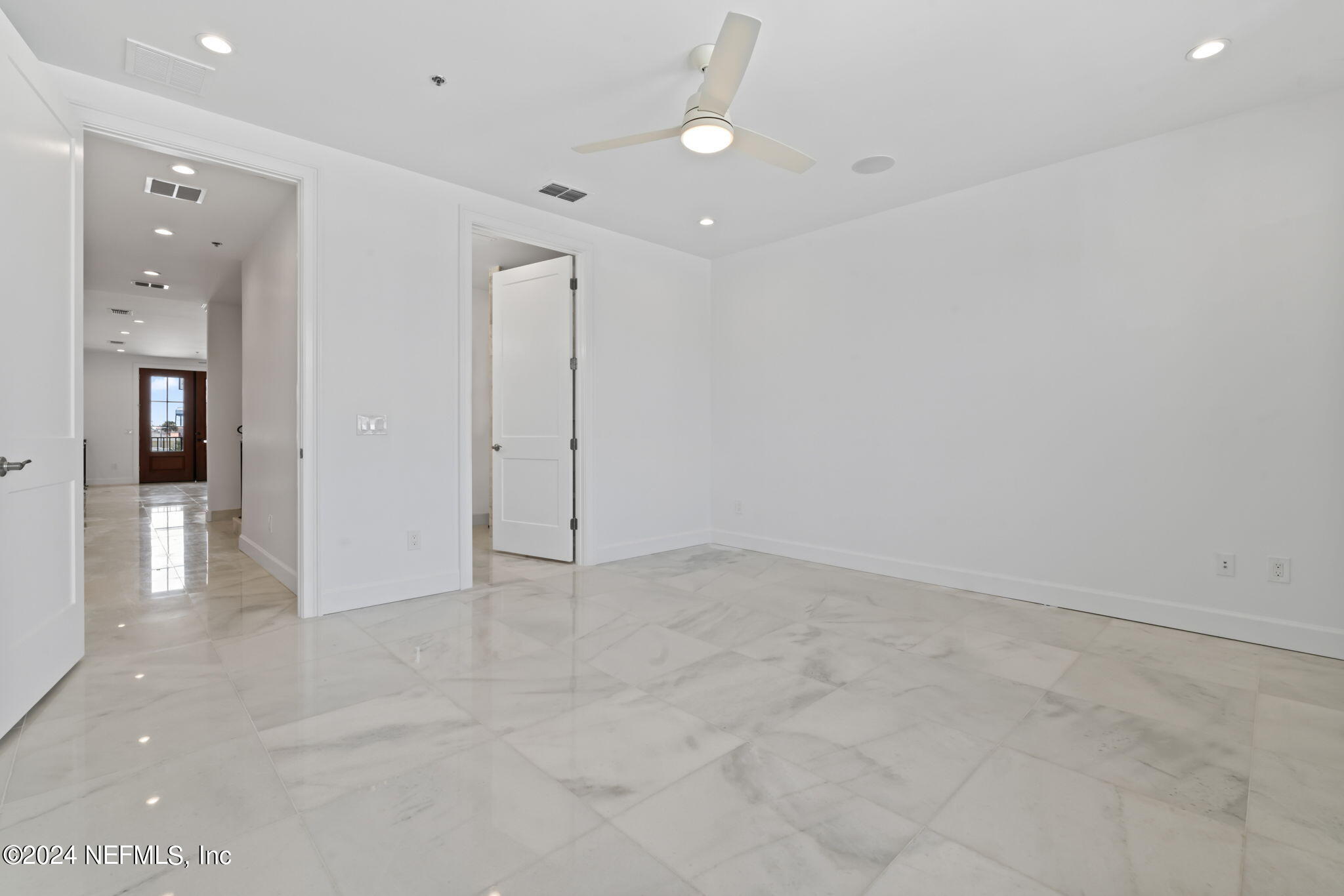 Jacksonville Beach, Florida, 32250, United States, 3 Bedrooms Bedrooms, ,4 BathroomsBathrooms,Residential,Active,1748237