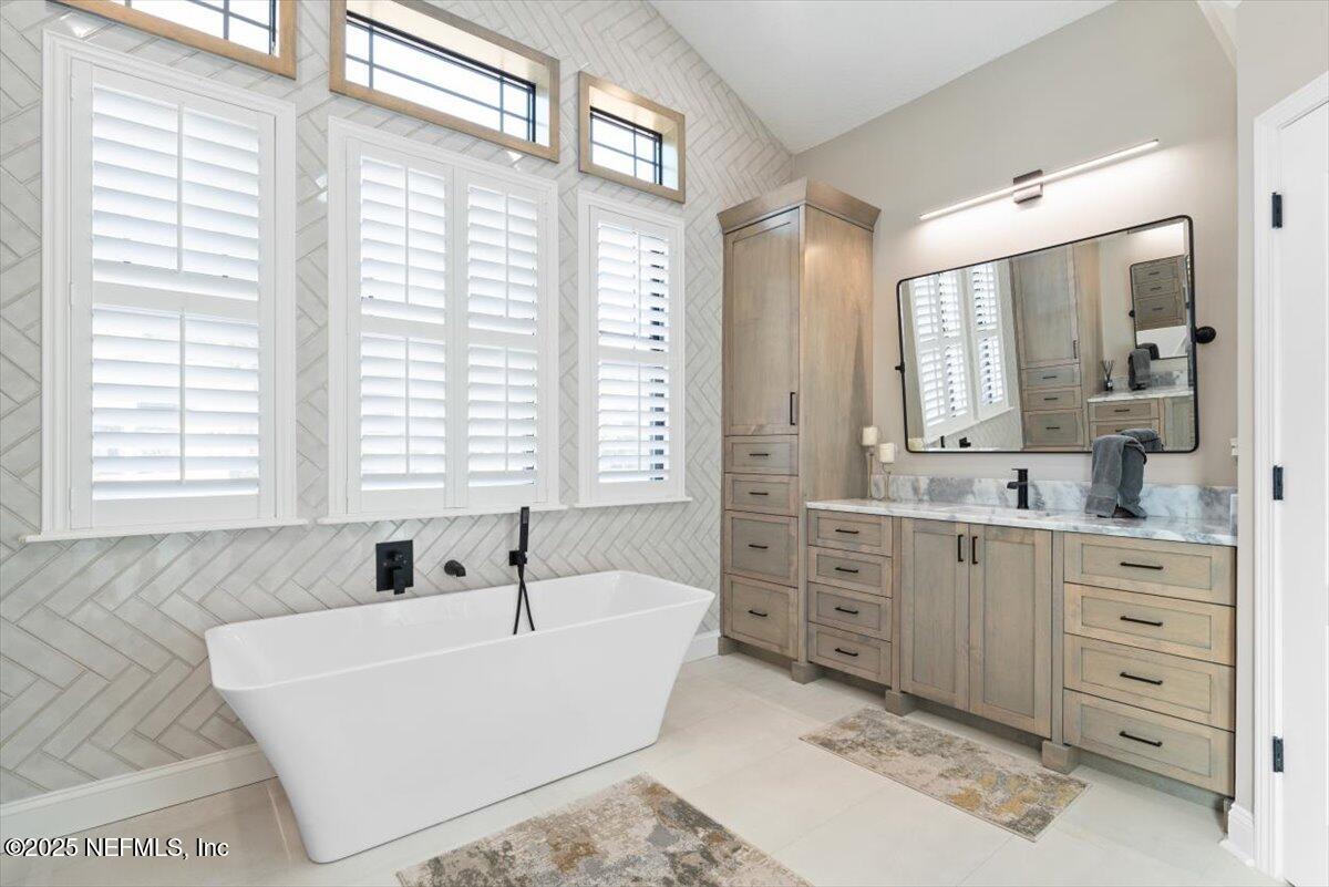 St. Johns, Florida, 32259, United States, 6 Bedrooms Bedrooms, ,6 BathroomsBathrooms,Residential,Active,1946310