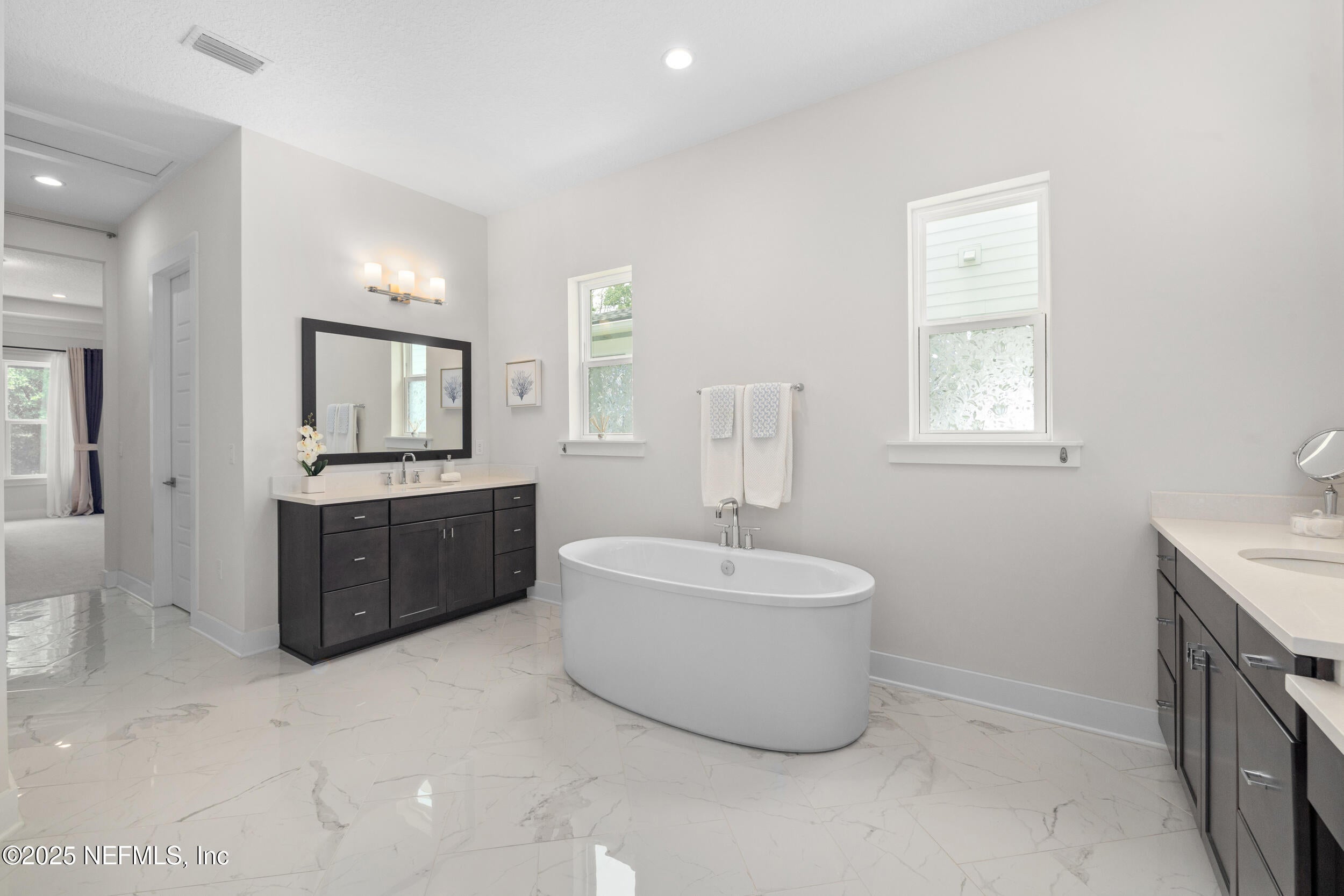 Jacksonville, Florida, 32256, United States, 5 Bedrooms Bedrooms, ,3 BathroomsBathrooms,Residential,Active,2006914